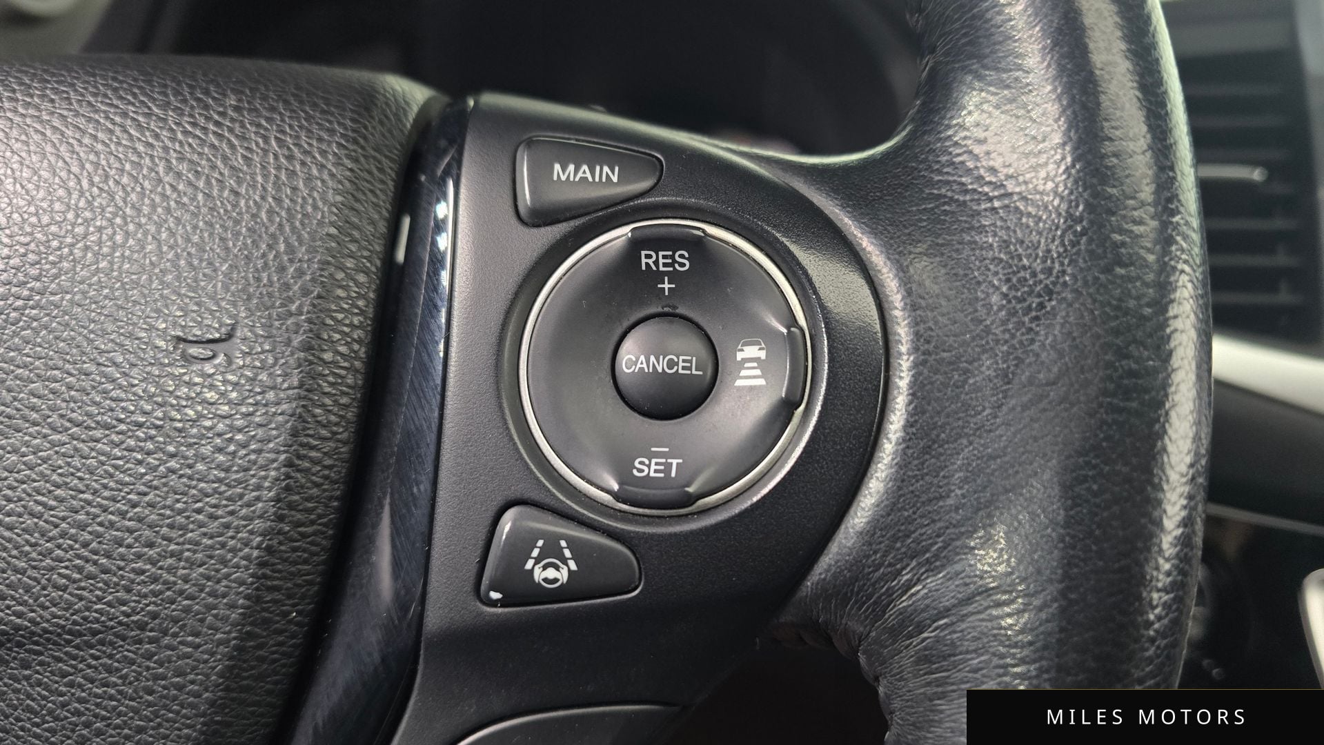 Honda 파일럿 2016 — миниатюра 18