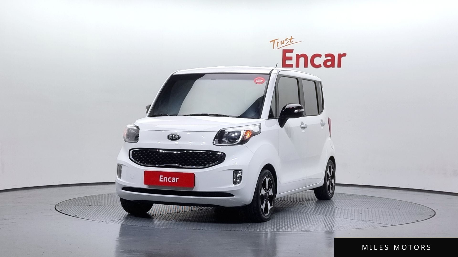 Kia Ray 2015 — фото 1 из 12