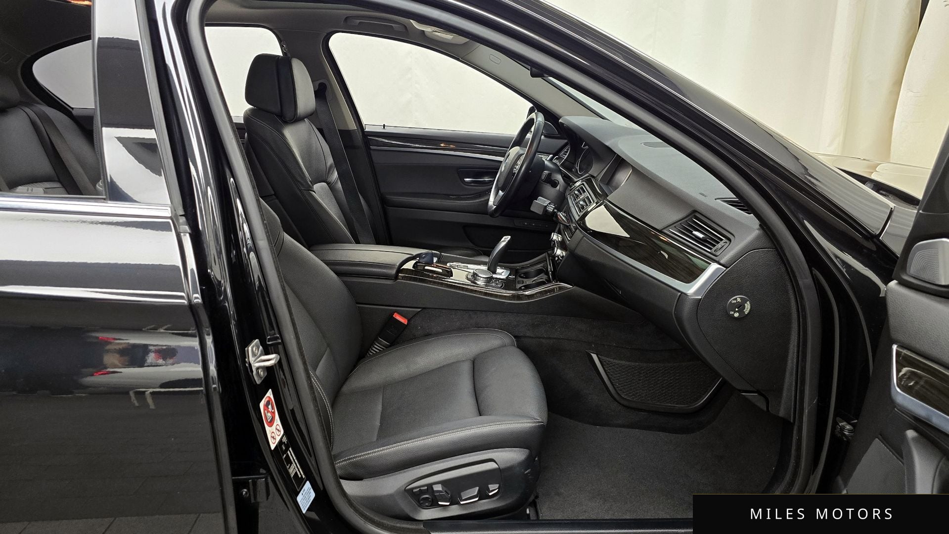 BMW 5시리즈 (F10) 2015 — миниатюра 11