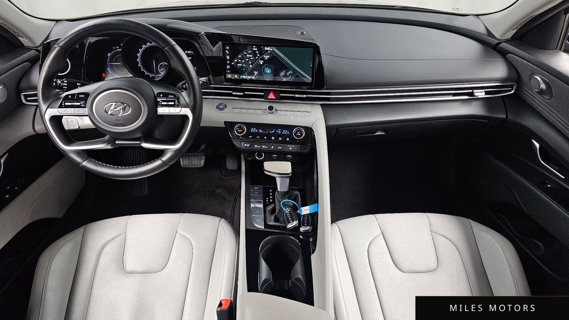 Hyundai AVANTE 2022 — миниатюра 7
