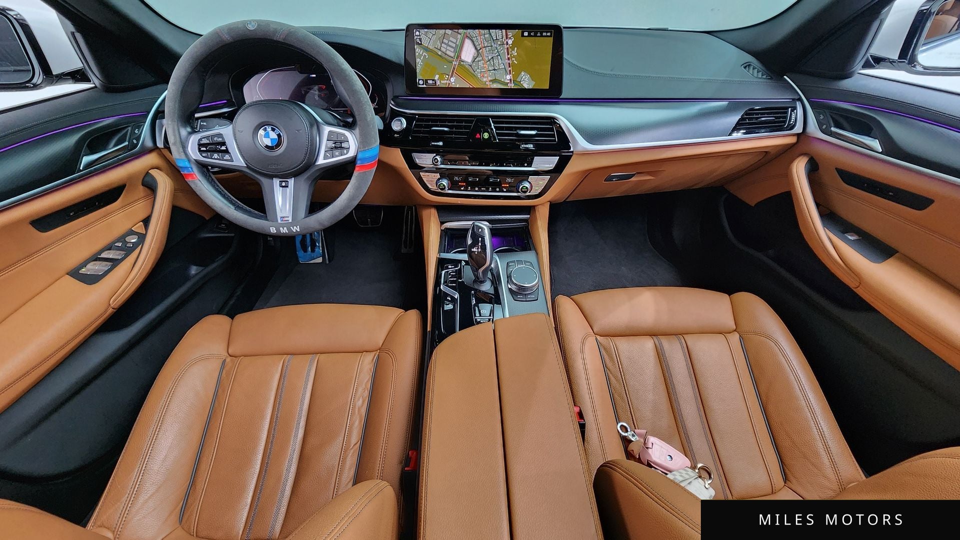 BMW 5 Series (G30) 2023 — миниатюра 7