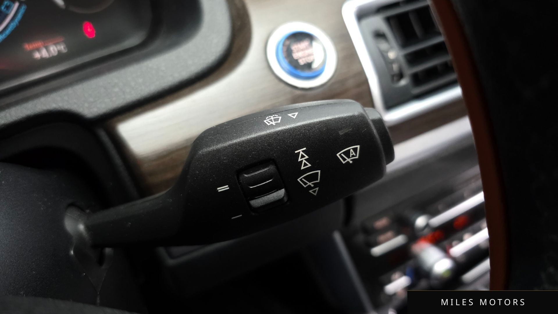 BMW 5 Series GT (F07) 2011 — миниатюра 17