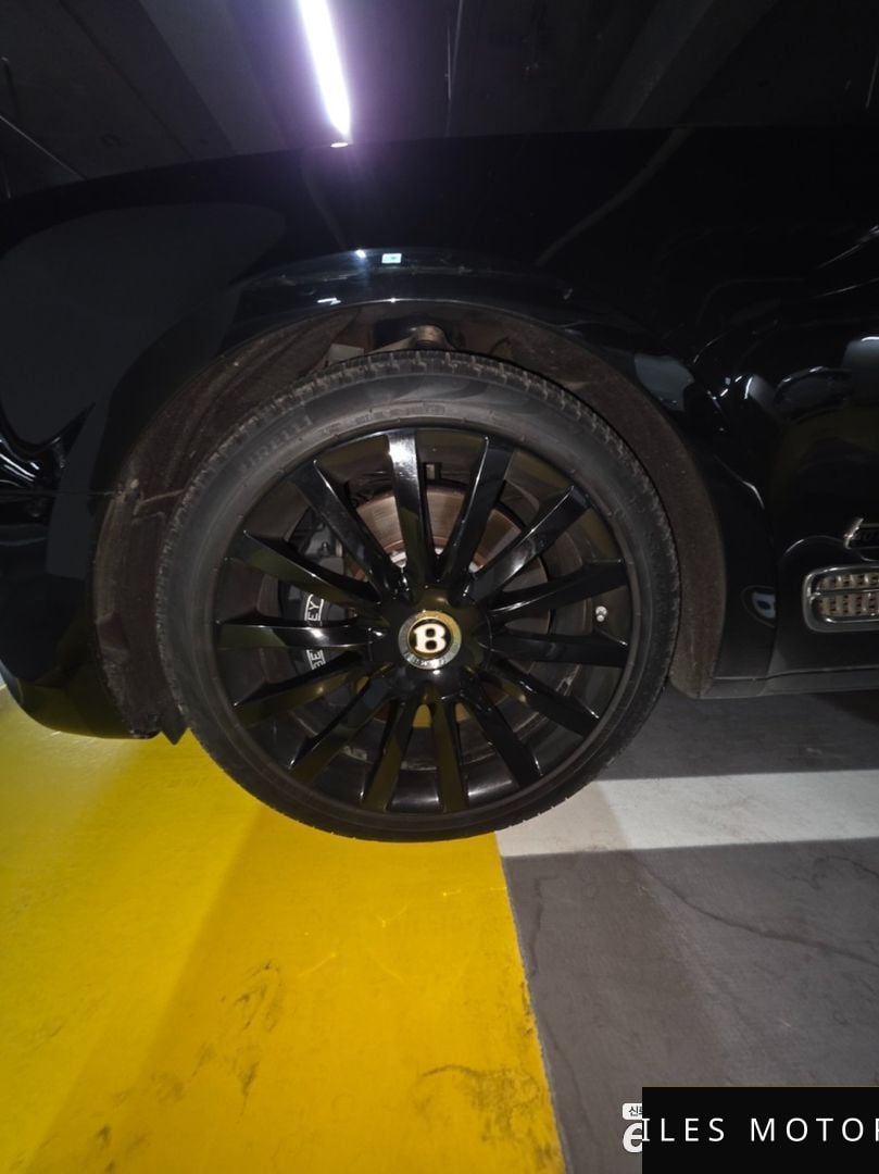 Bentley Mulsanne 2019 — миниатюра 20