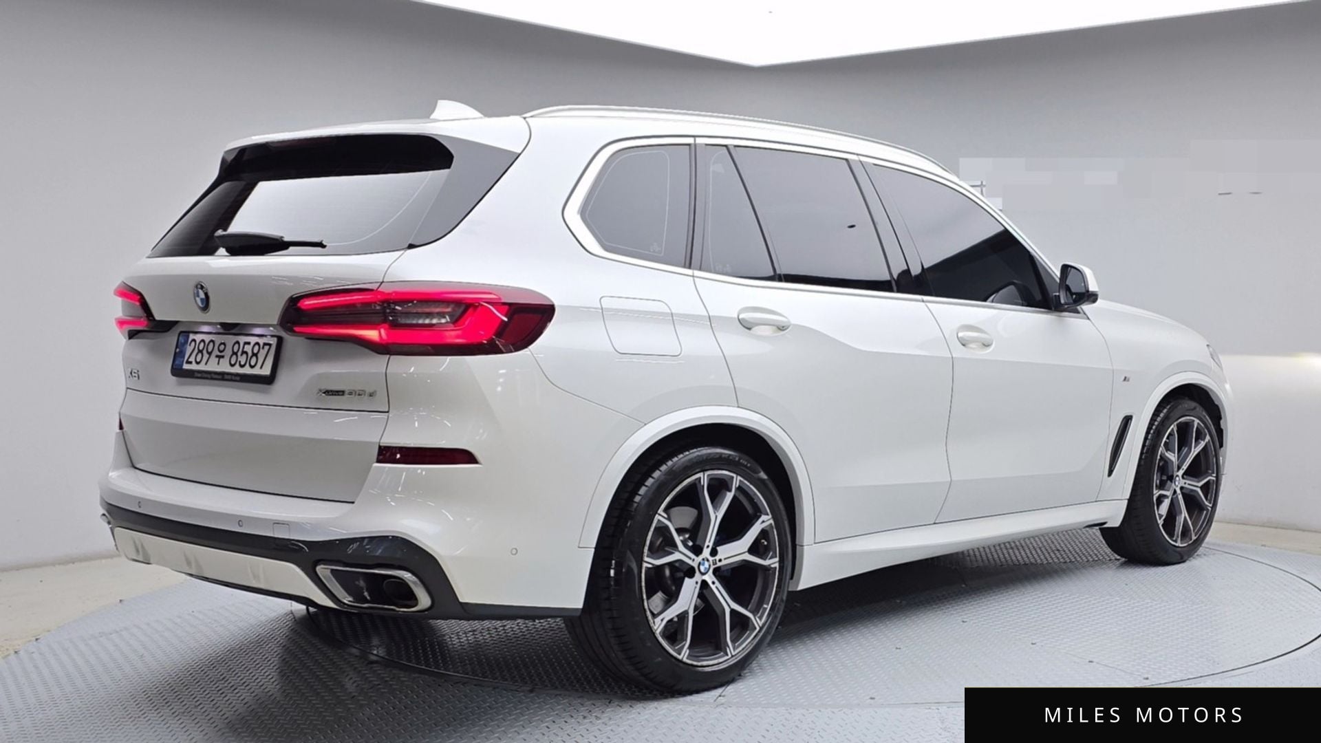 BMW X5 (G05) 2022 — миниатюра 2