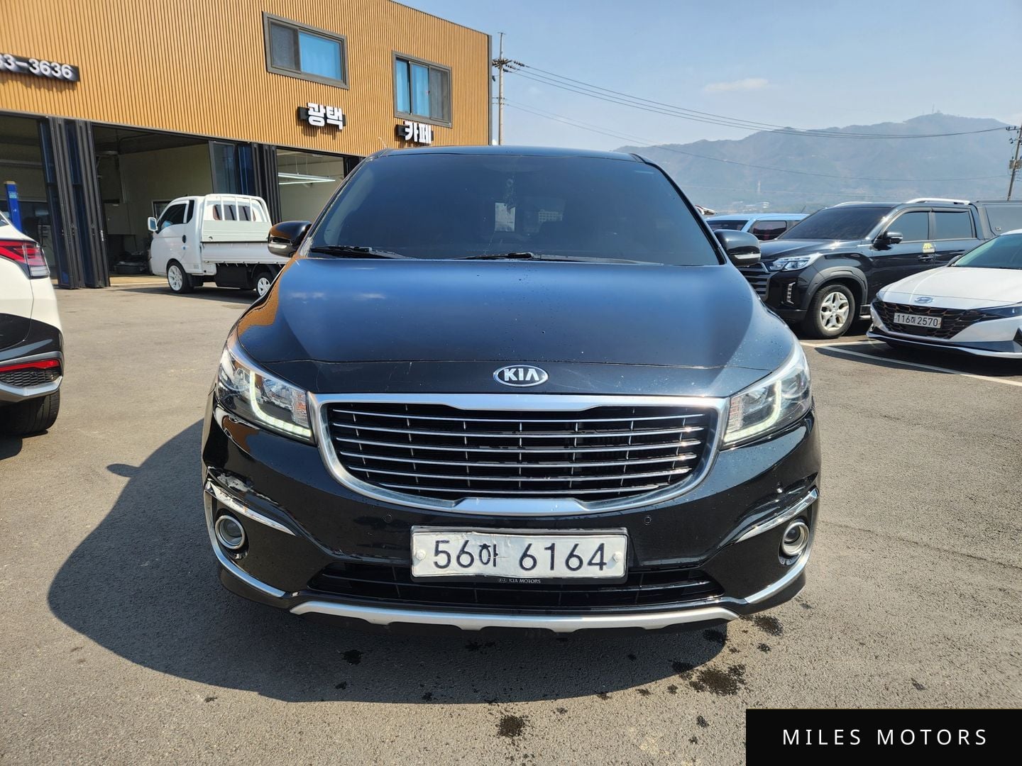 Kia Canival 2018 — фото 1 из 12
