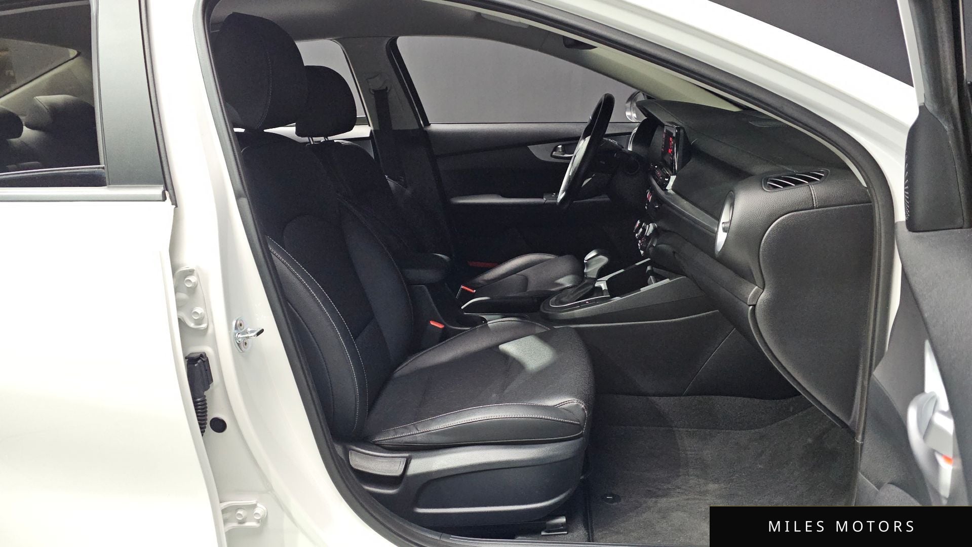 Kia K3 2022 — миниатюра 11