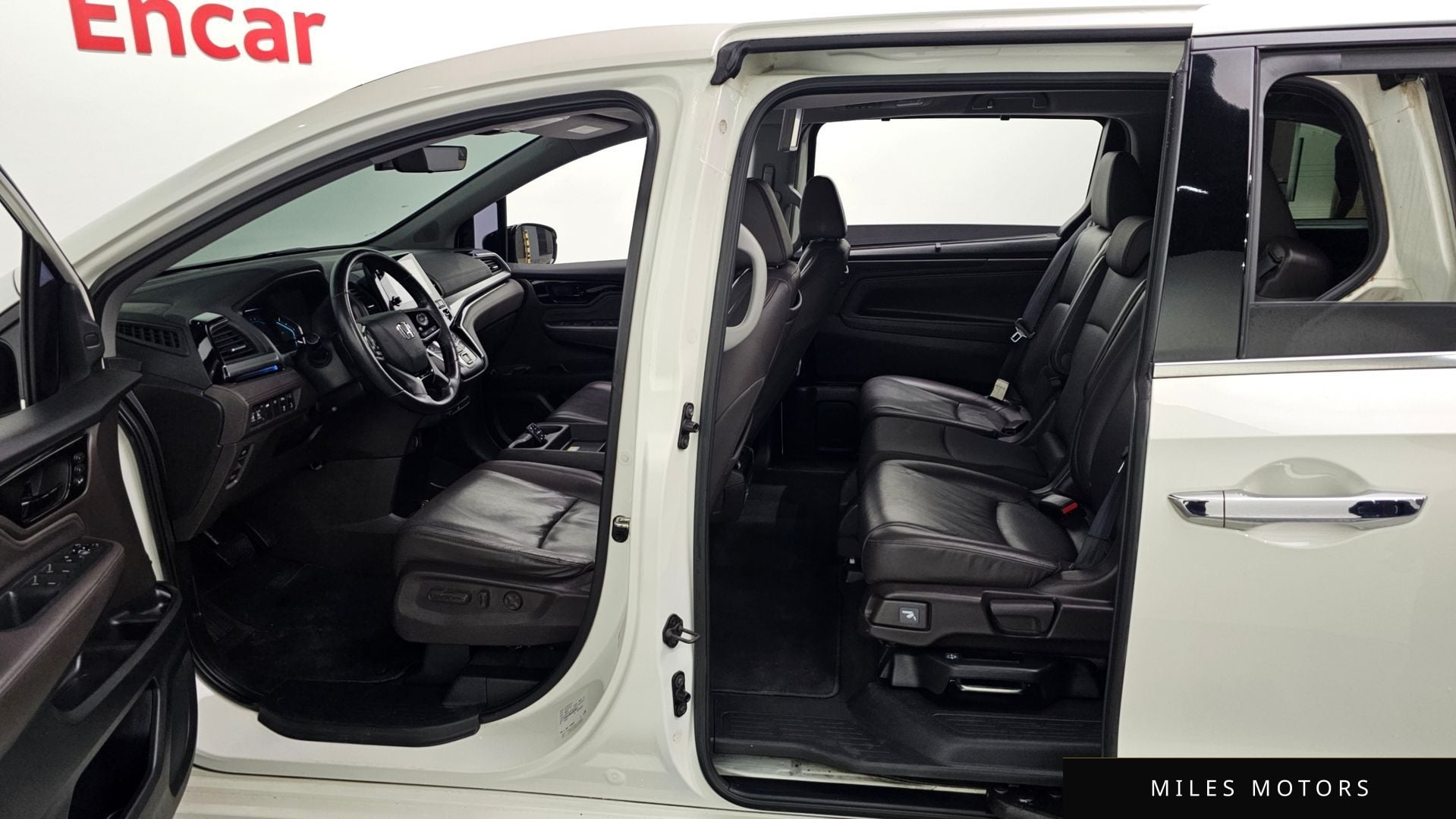 Honda Odyssey 2018 — миниатюра 10