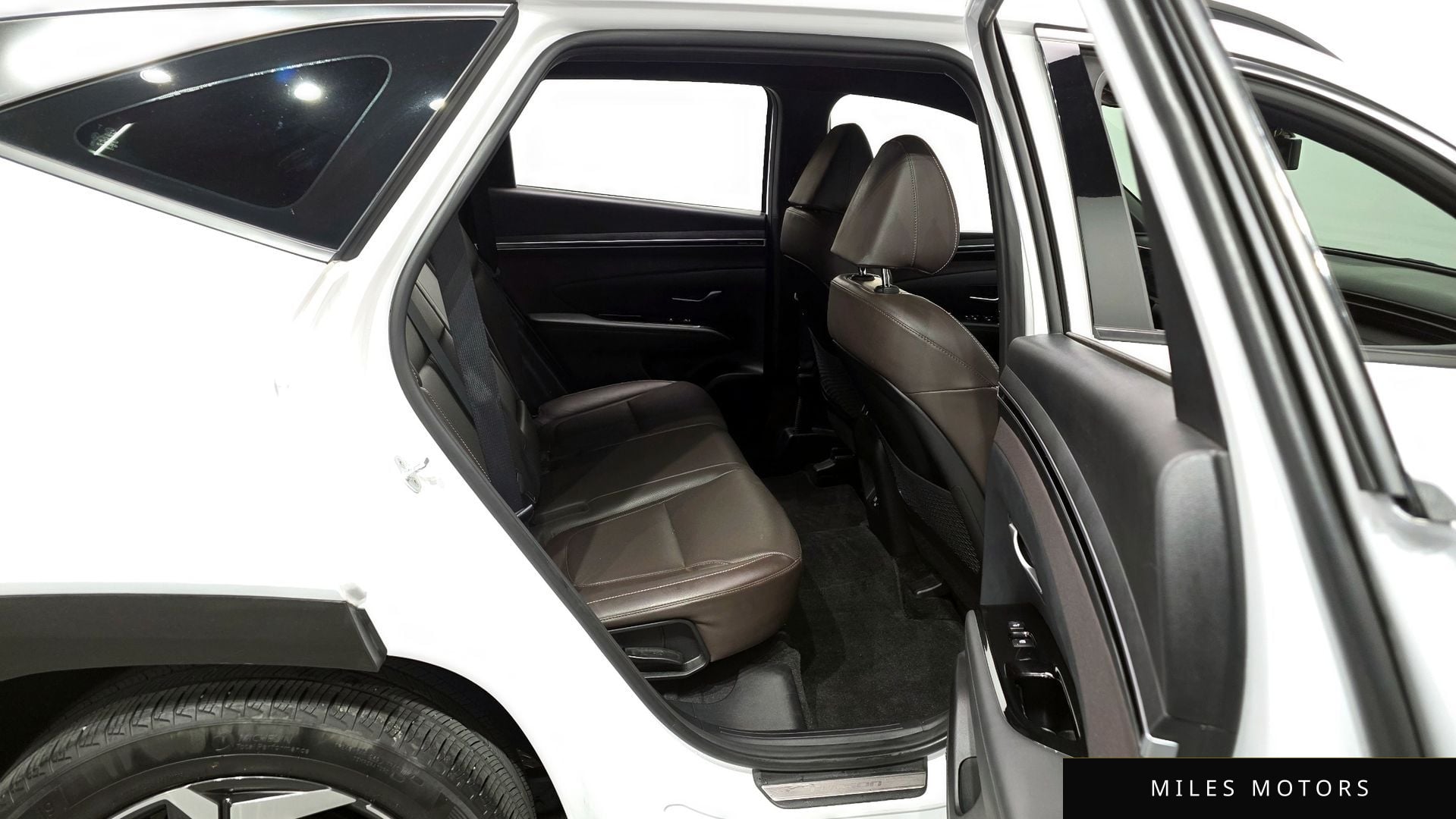 Hyundai Tucson 2023 — миниатюра 12