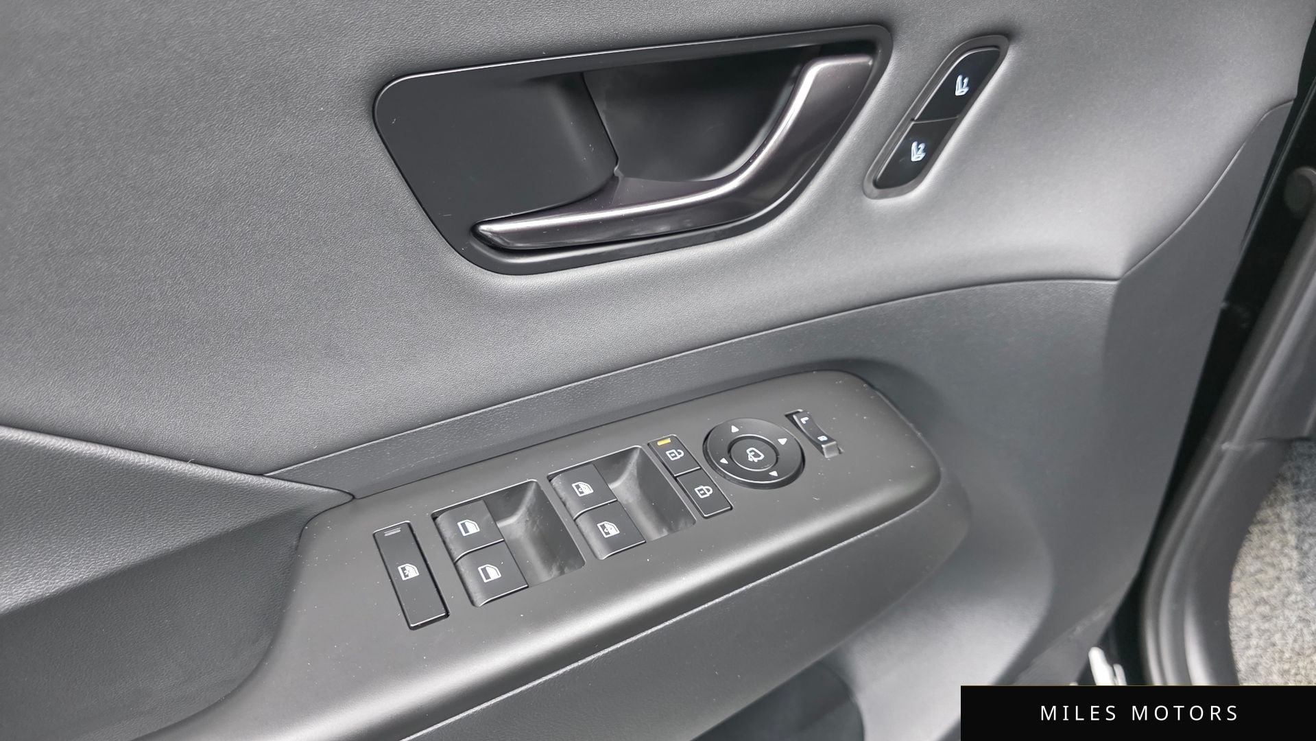 Hyundai 코나 (SX2) 2025 — миниатюра 12