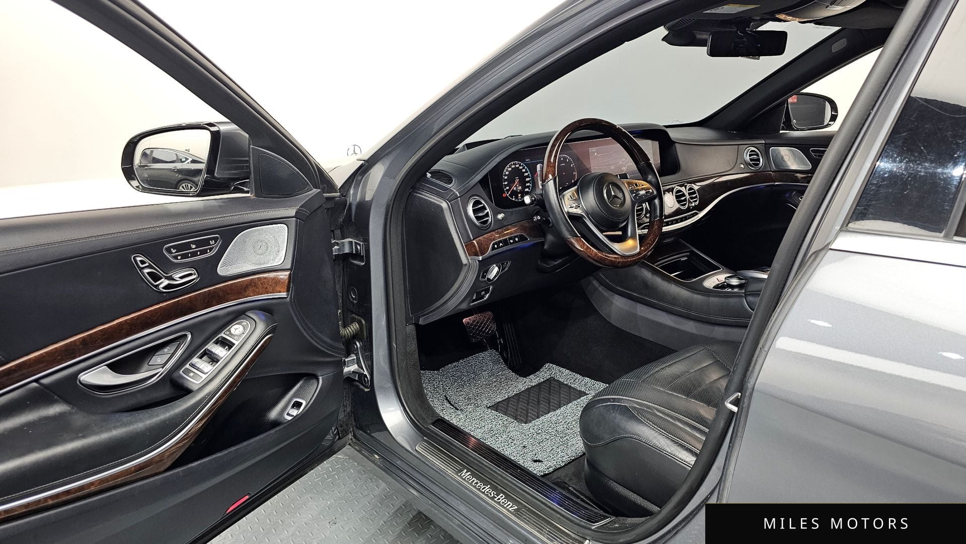 Mercedes-Benz S-Class W222 2019 — миниатюра 10