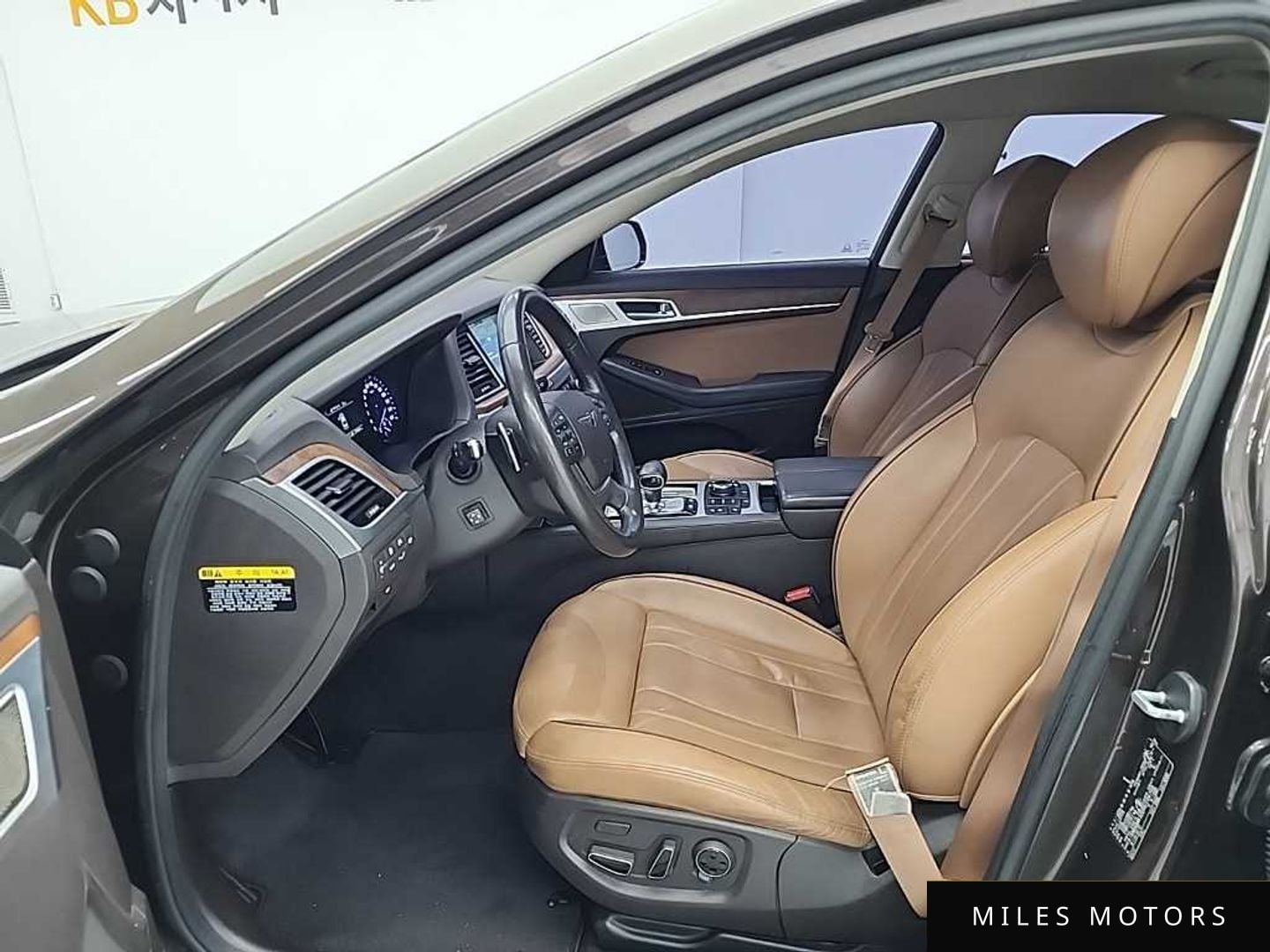 Genesis G80 2017 — миниатюра 11