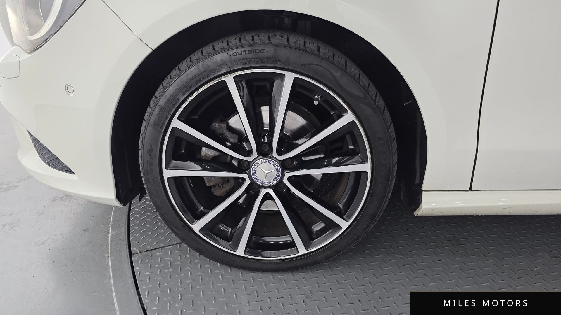 Mercedes-Benz CLA-Class C117 2015 — миниатюра 5