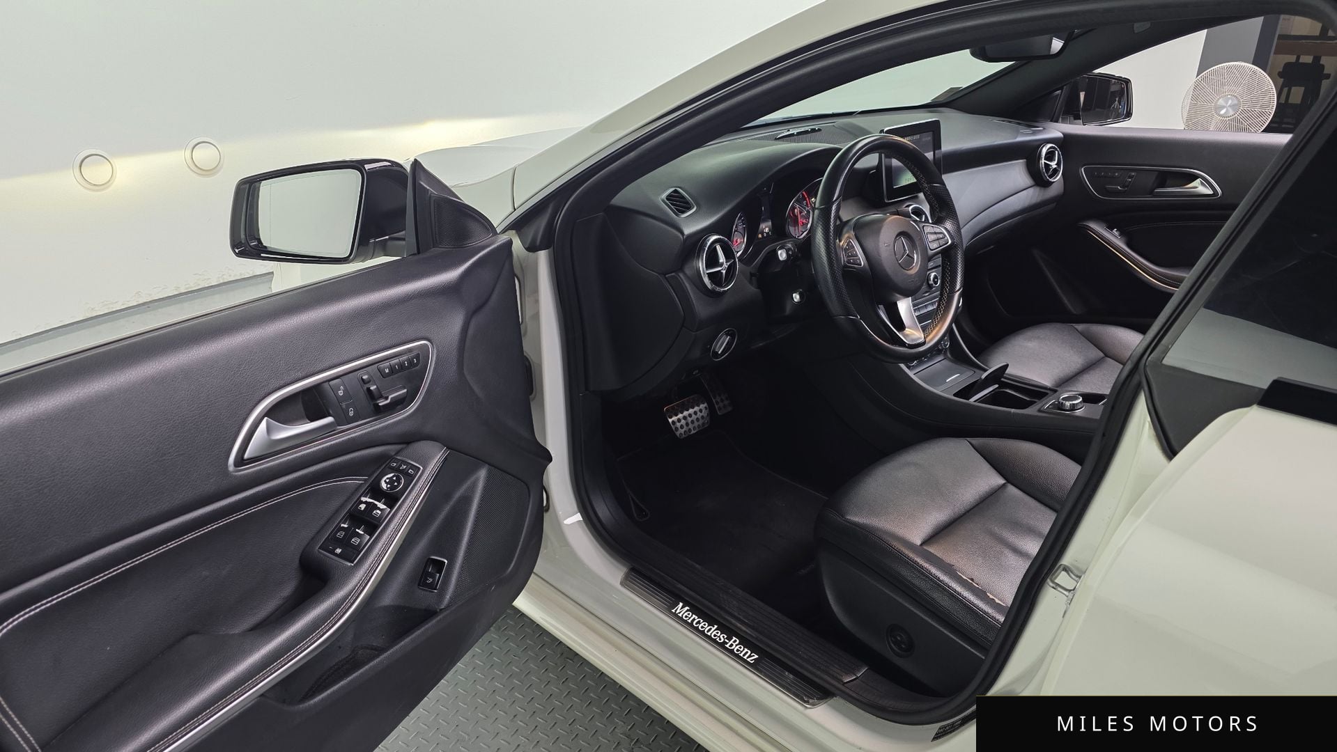 Mercedes-Benz CLA-Class C117 2015 — миниатюра 11