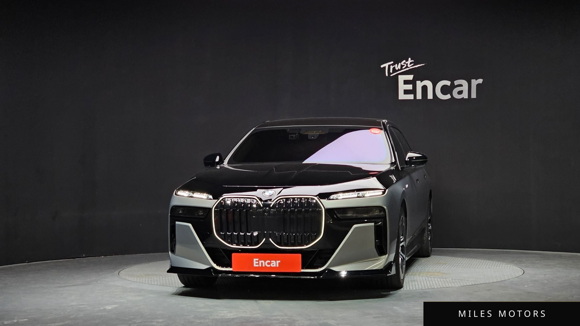 BMW 7 Series (G70) 2025 — миниатюра 3