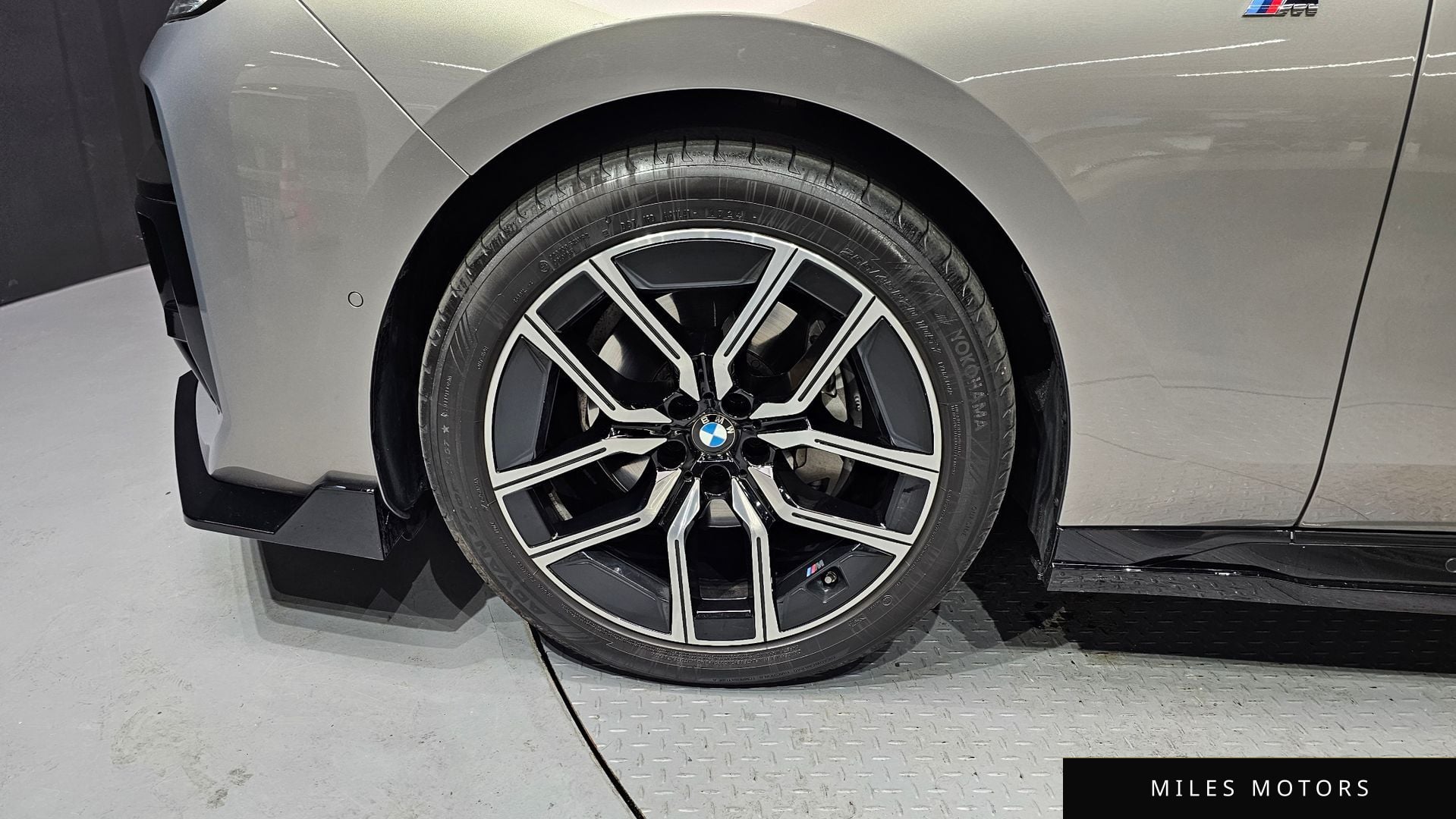 BMW 7 Series (G70) 2025 — миниатюра 5