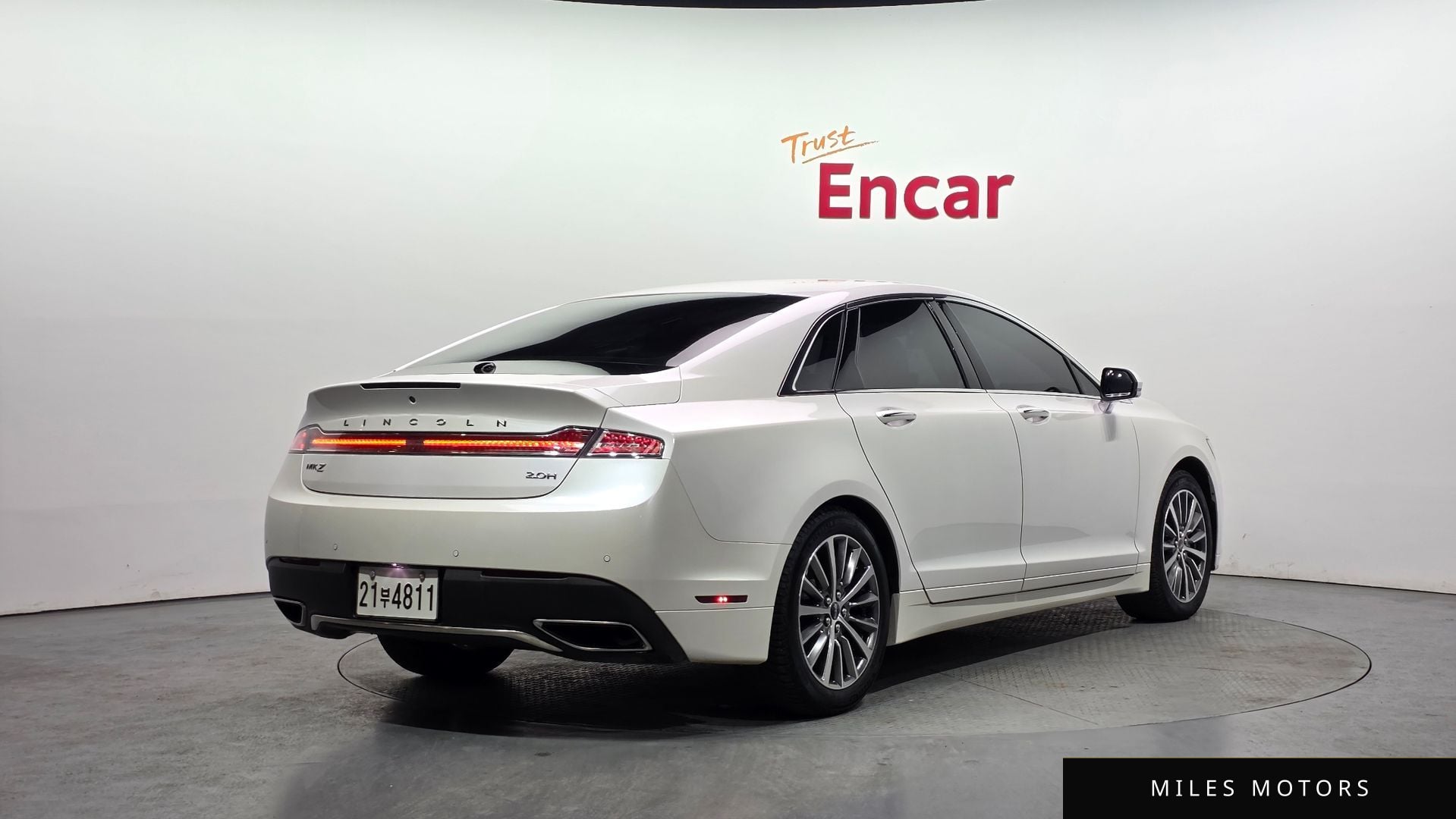 Lincoln MKZ 2020 — миниатюра 2