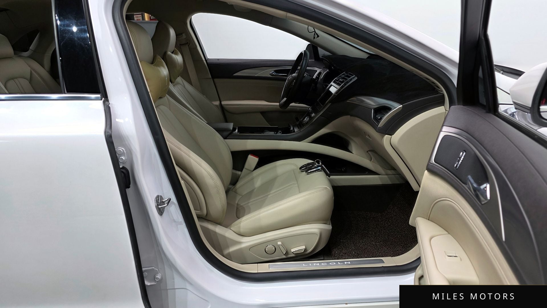 Lincoln MKZ 2020 — миниатюра 11