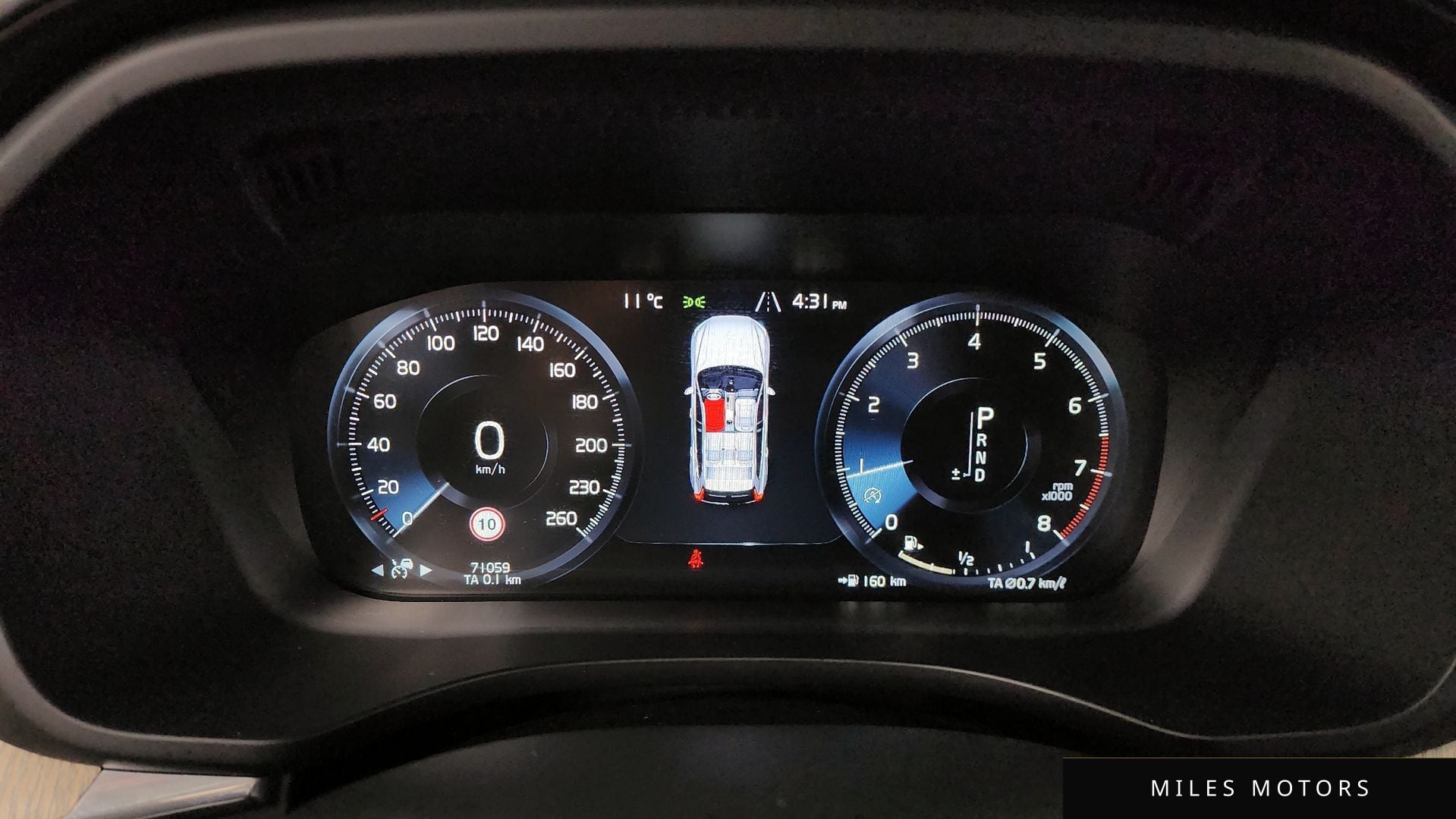Volvo XC60 2018 — миниатюра 8