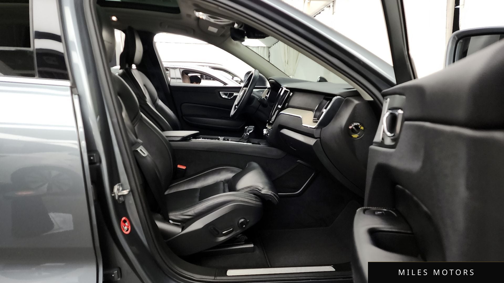 Volvo XC60 2018 — миниатюра 11