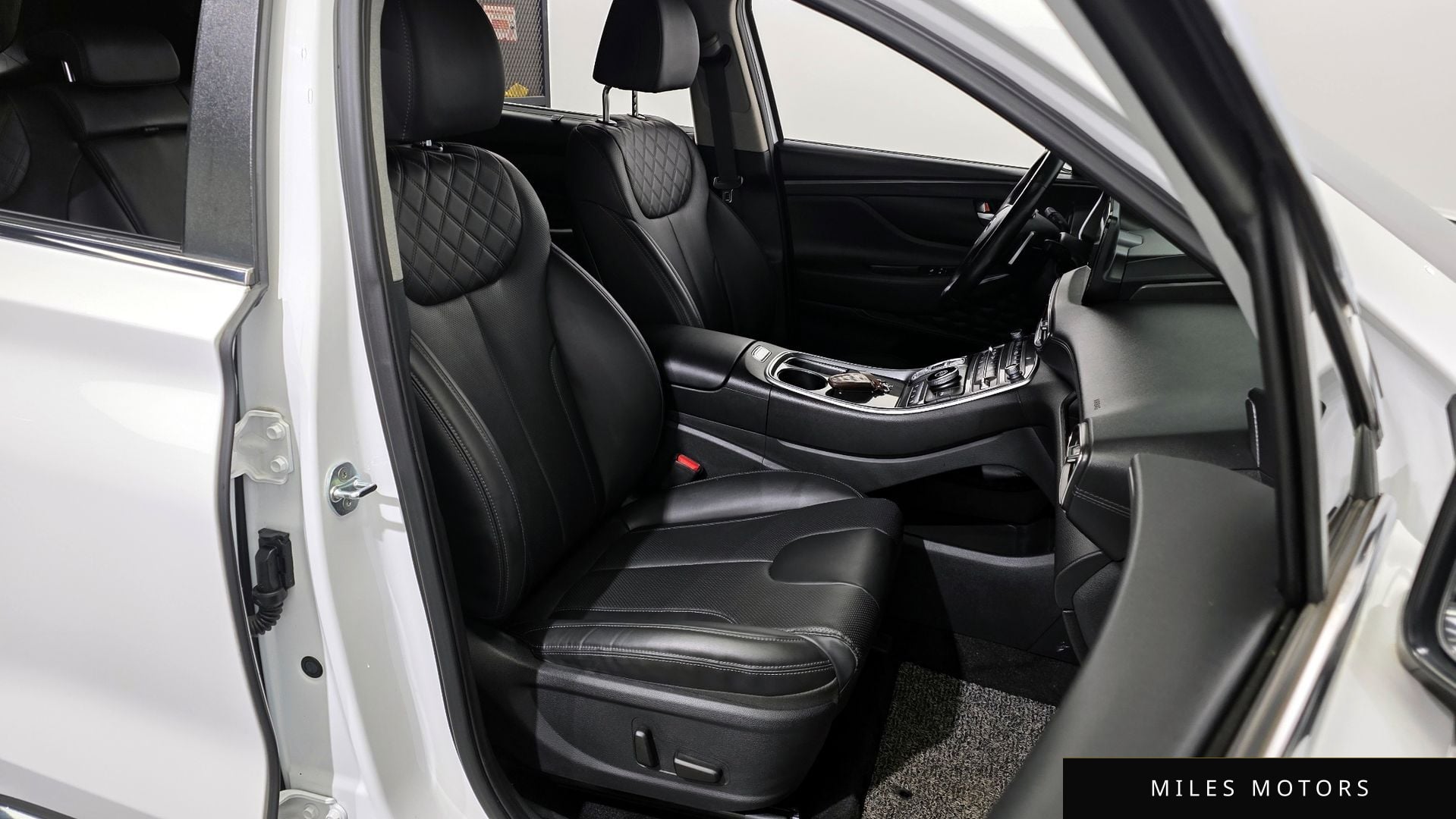 Hyundai Santafe 2022 — миниатюра 12