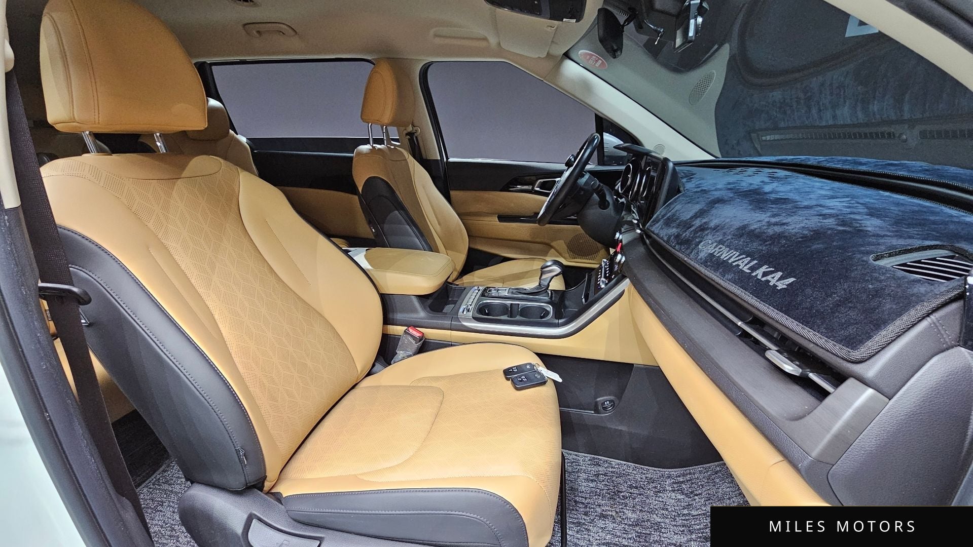 Kia Carnival 2021 — миниатюра 10