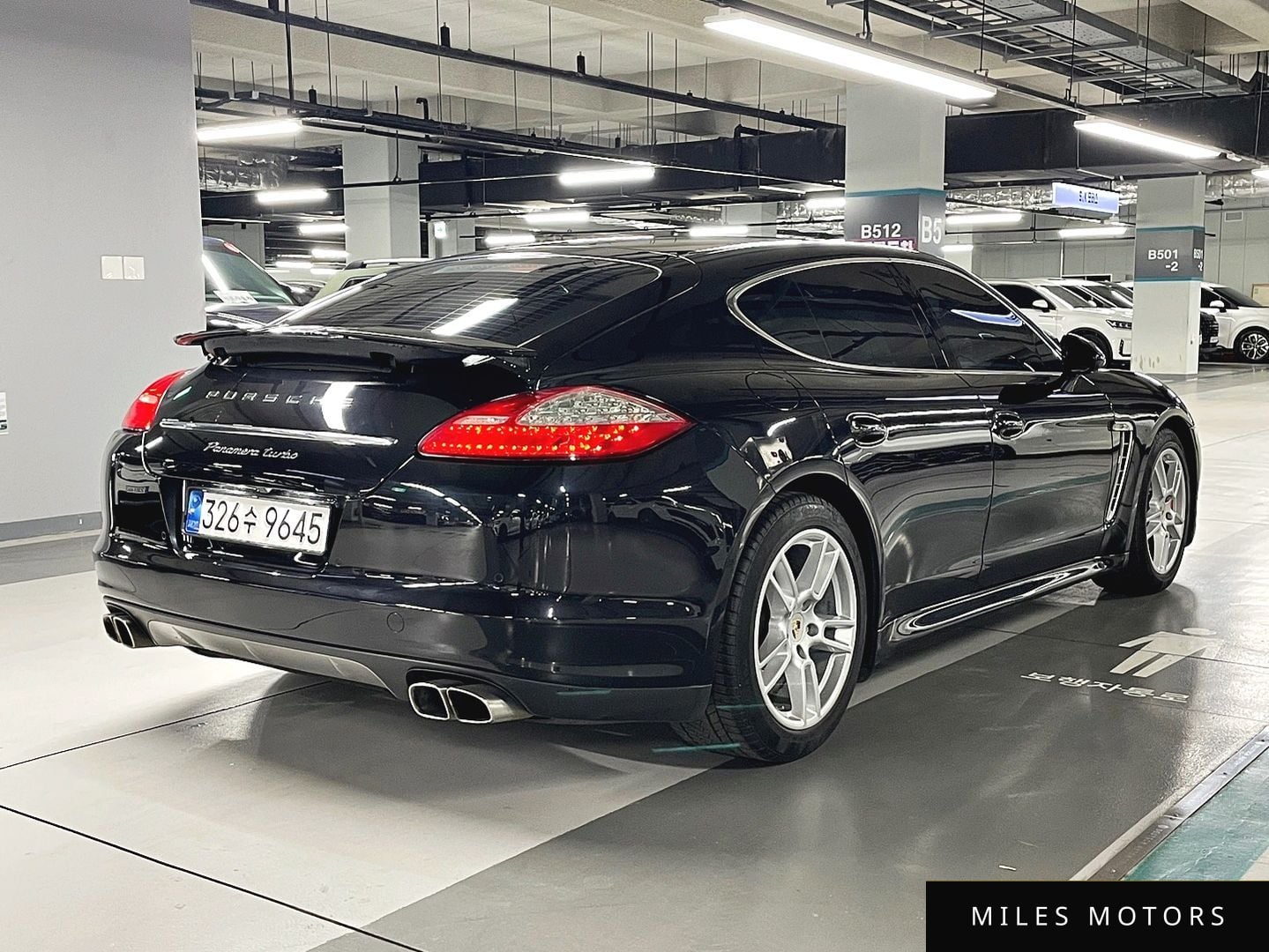 Porsche Panamera 2010 — миниатюра 2