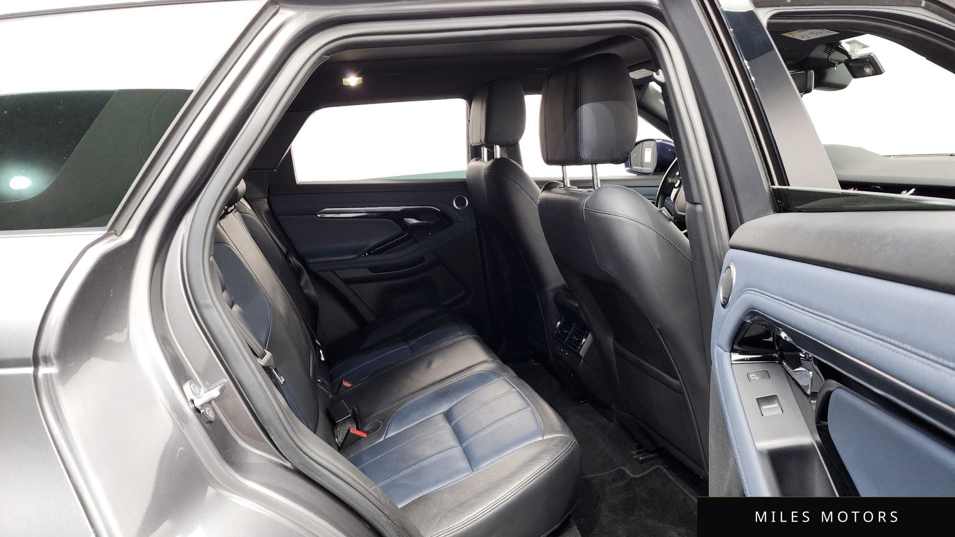 Land Rover Range Rover Evoque 2020 — миниатюра 12