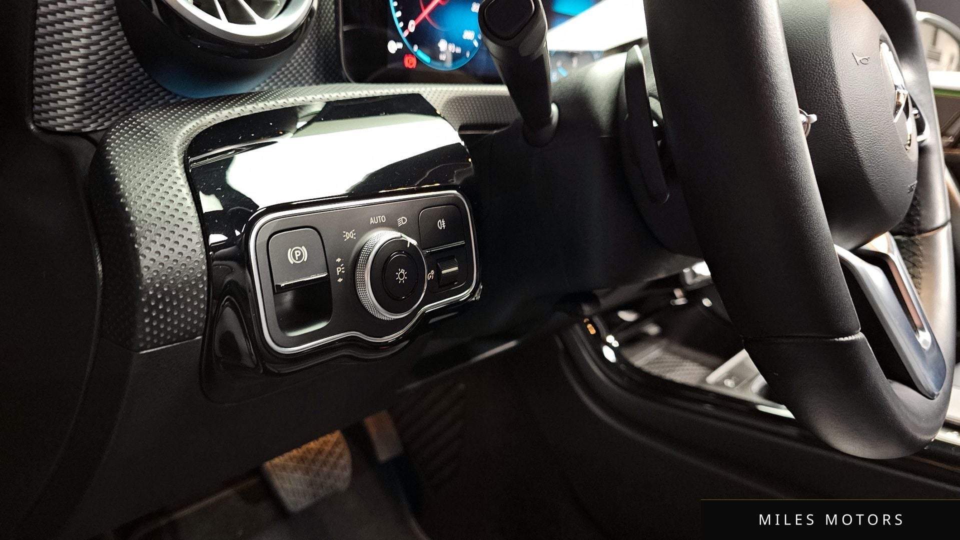 Mercedes-Benz A-클래스 W177 2022 — миниатюра 14