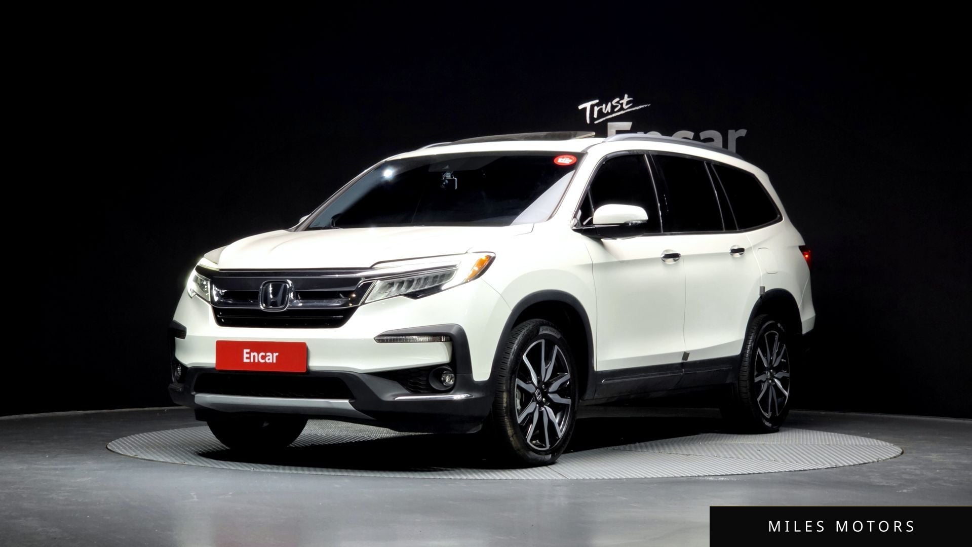 Honda Pilot 2019 — фото 1 из 12