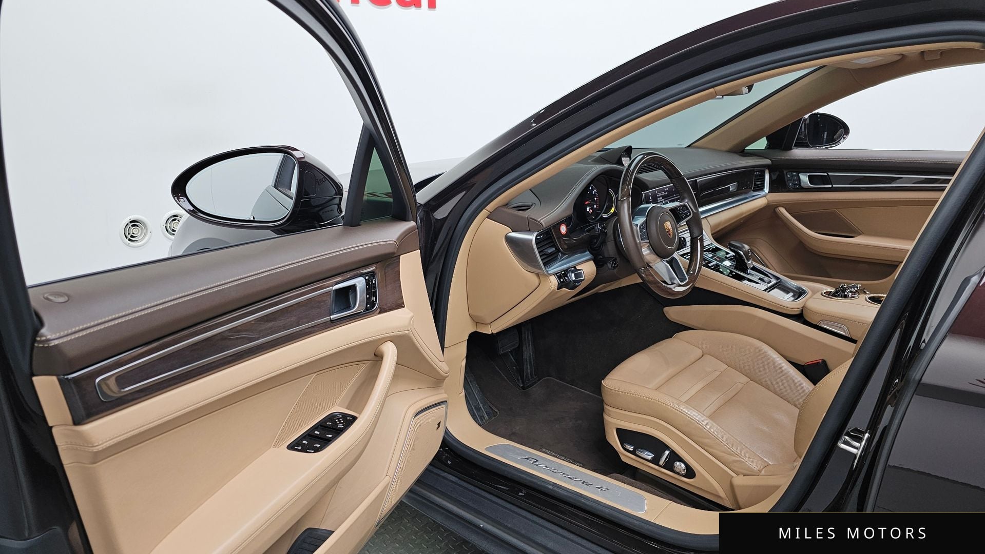 Porsche Panamera 2018 — миниатюра 9