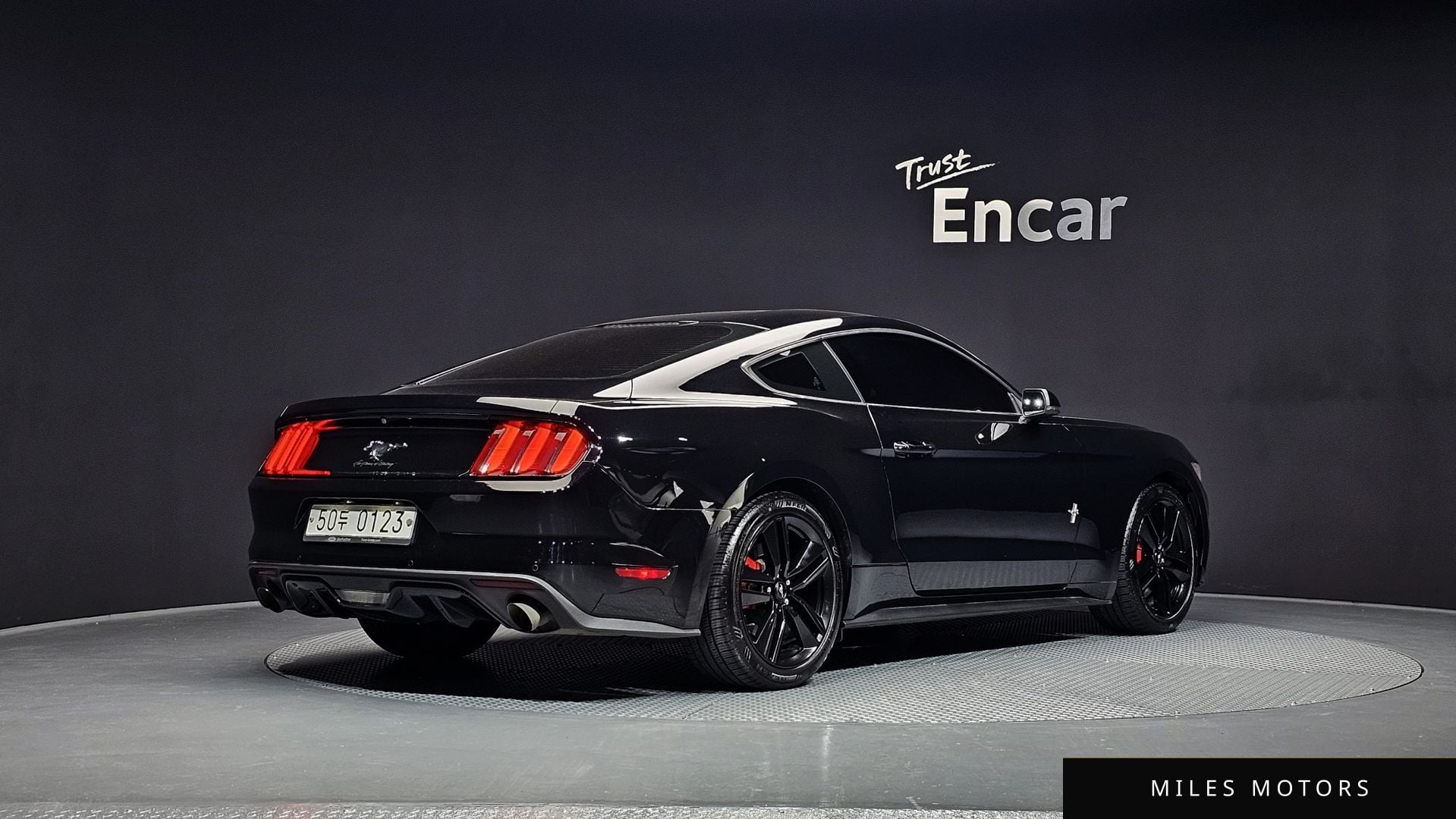 Ford Mustang 2016 — миниатюра 2