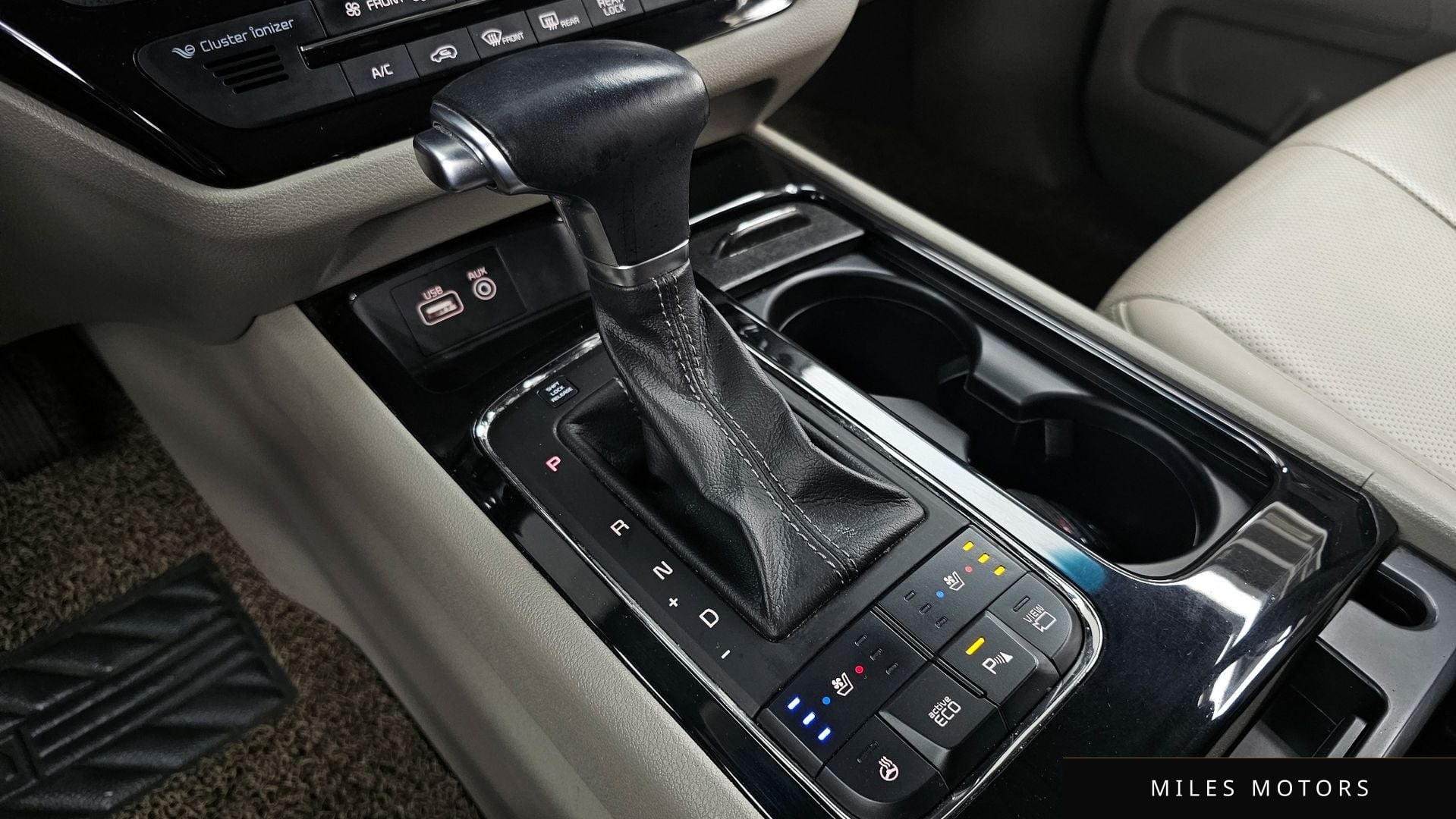 Kia Canival 2018 — миниатюра 9