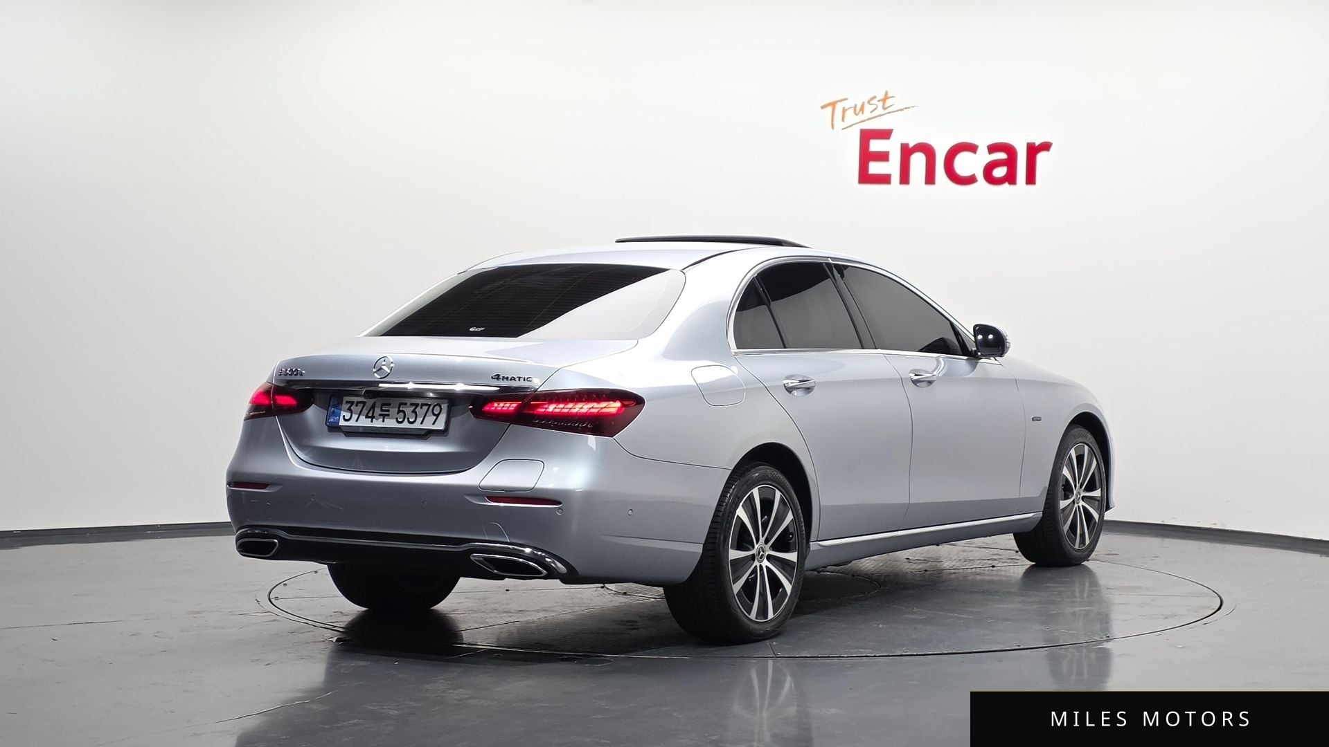 Mercedes-Benz E-클래스 W213 2021 — миниатюра 2