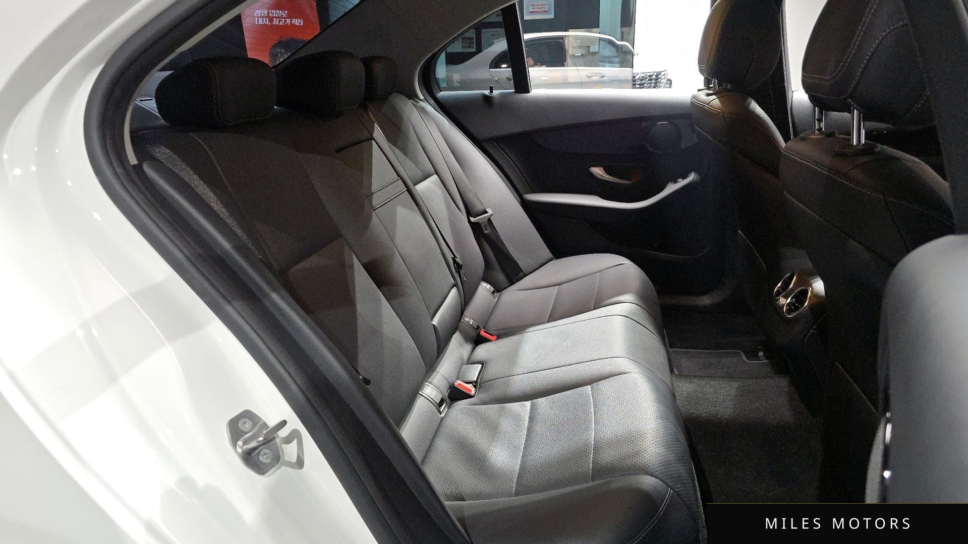 Mercedes-Benz C-클래스 W205 2020 — миниатюра 12