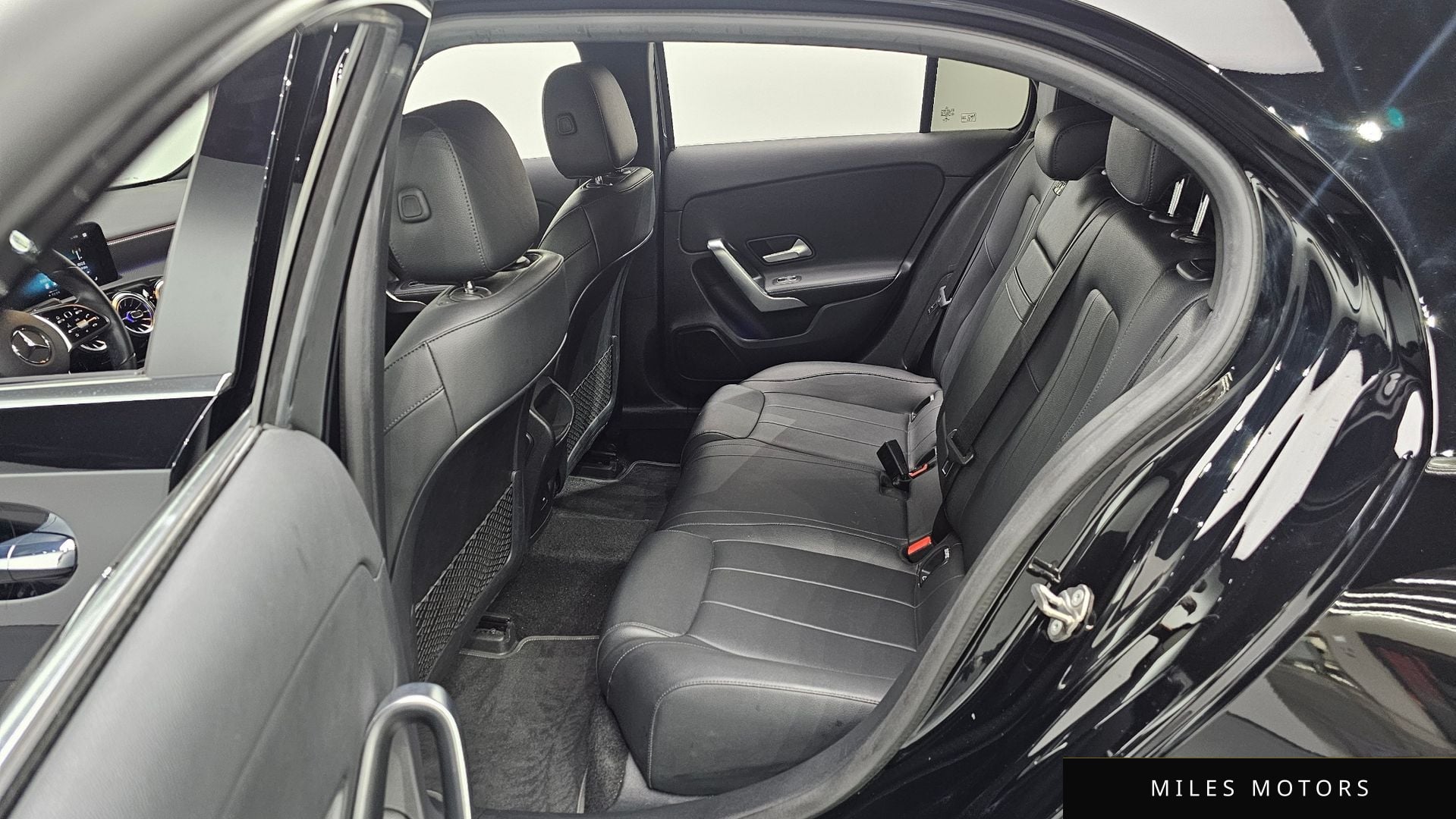 Mercedes-Benz A-Class W177 2022 — миниатюра 12