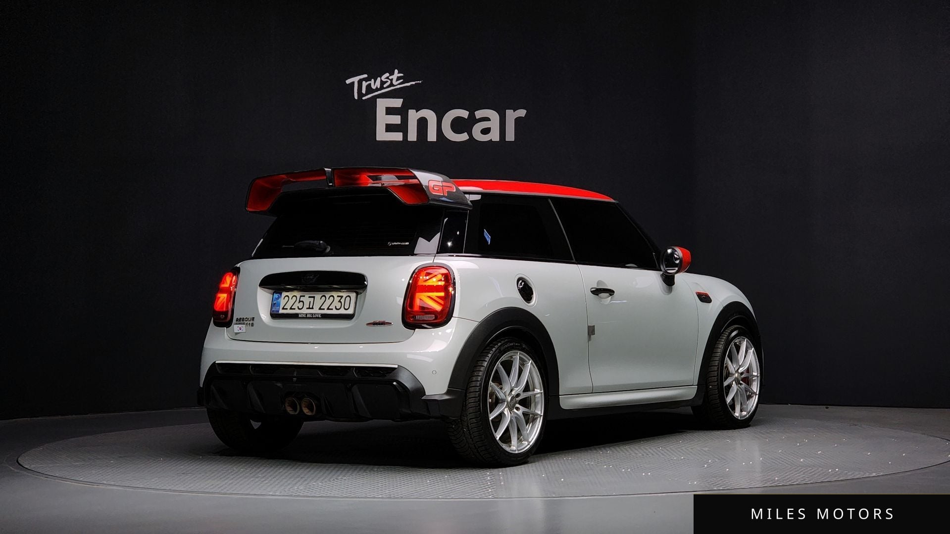 MINI Cooper S 2023 — миниатюра 2