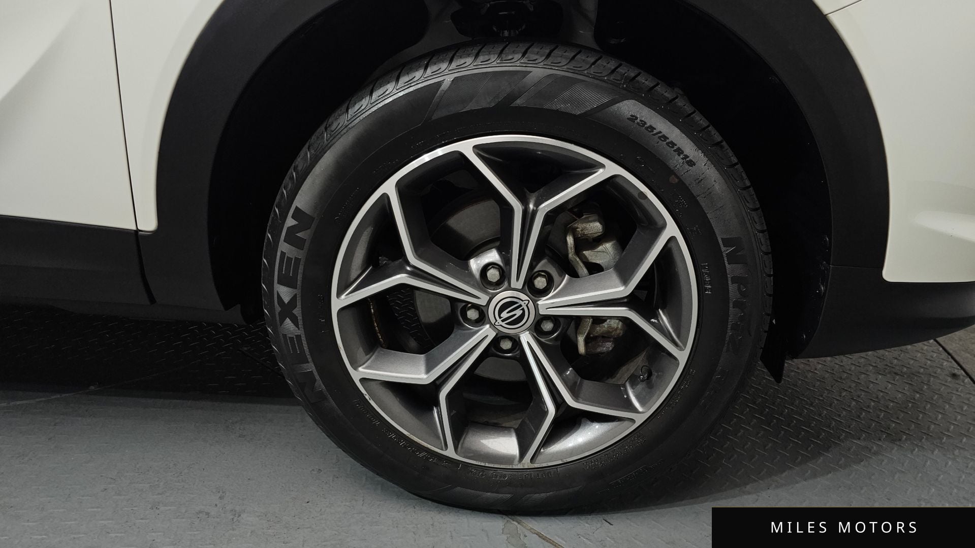 KG Mobility Beautiful Korando 2021 — миниатюра 4