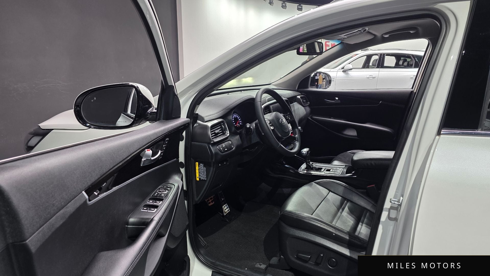 Kia Sorento 2019 — миниатюра 11