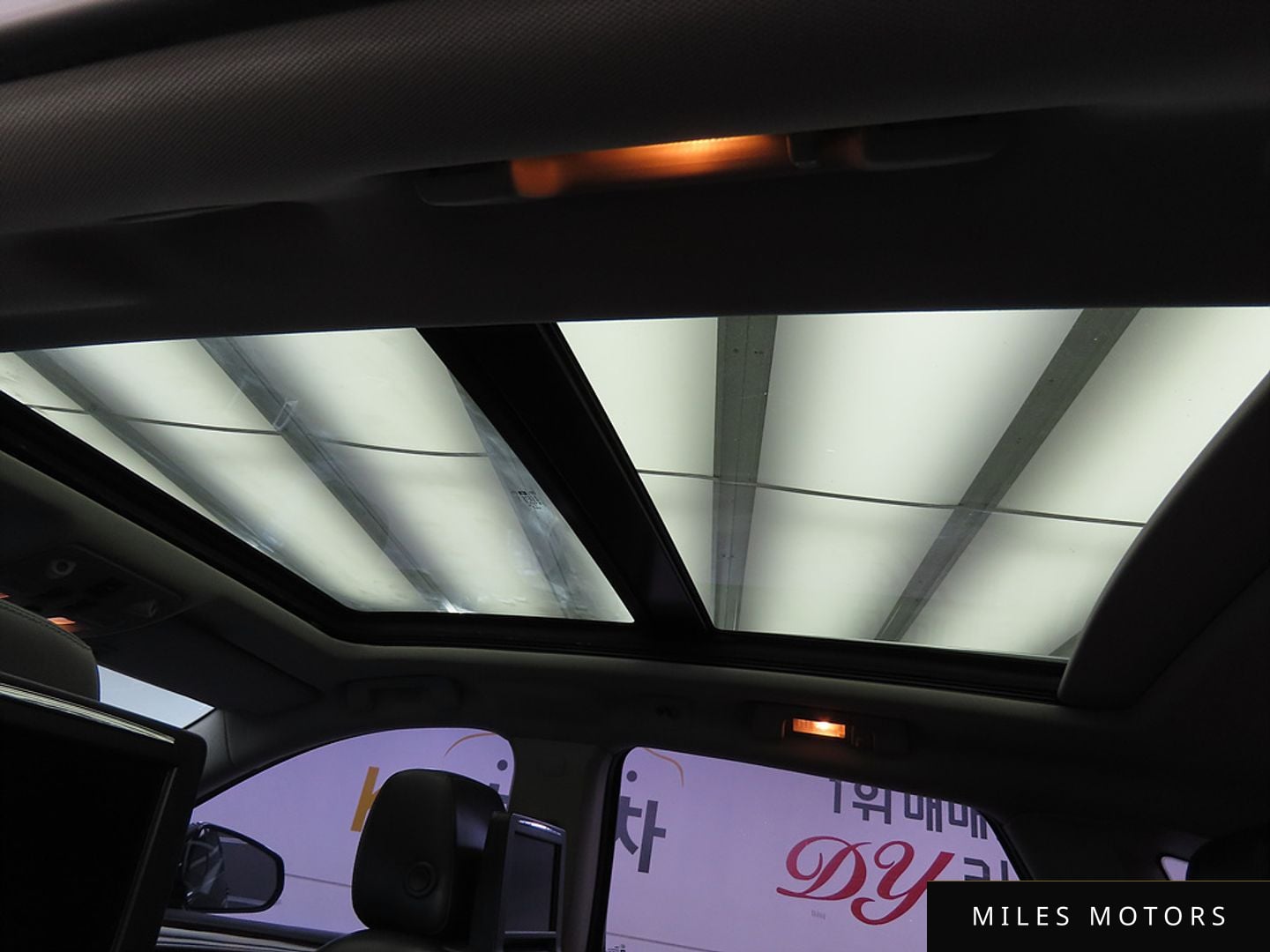 Cadillac SRX 2015 — миниатюра 15