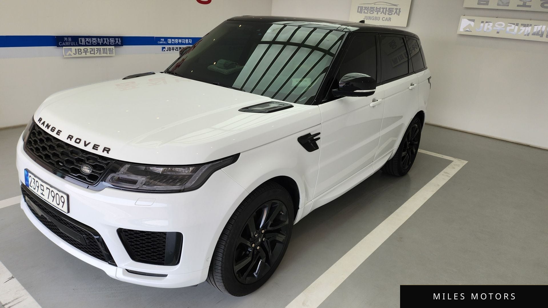 Land Rover Range Rover Sport 2021 — миниатюра 9