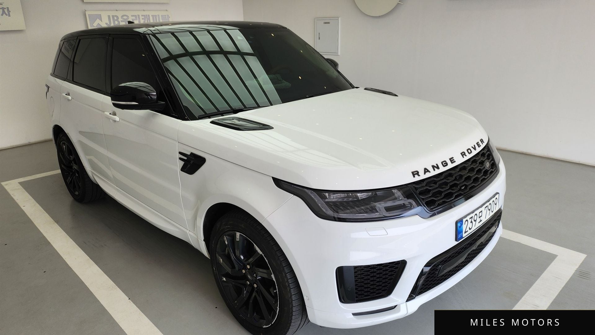 Land Rover Range Rover Sport 2021 — миниатюра 12