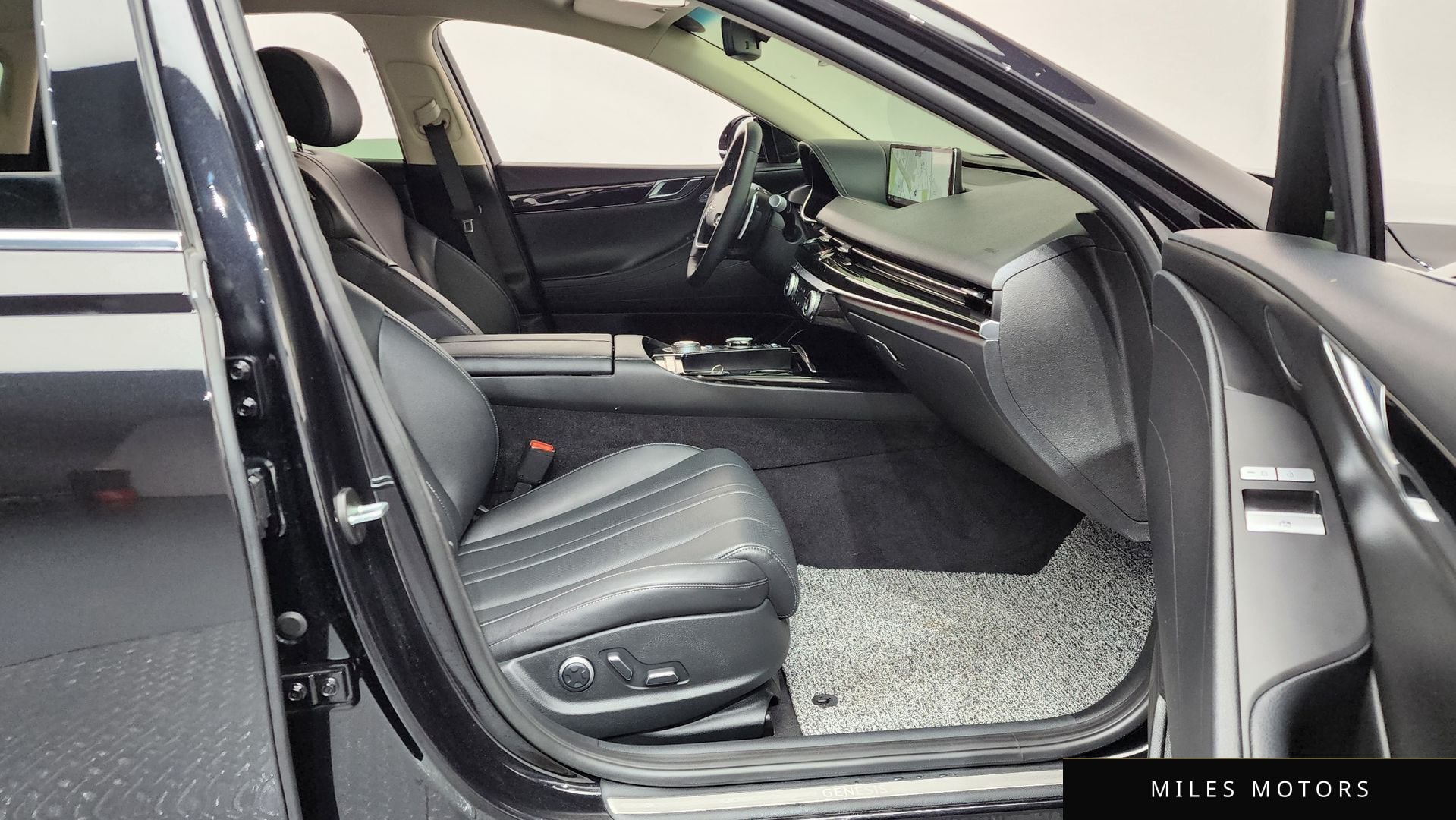 Genesis G80 (RG3) 2023 — миниатюра 11
