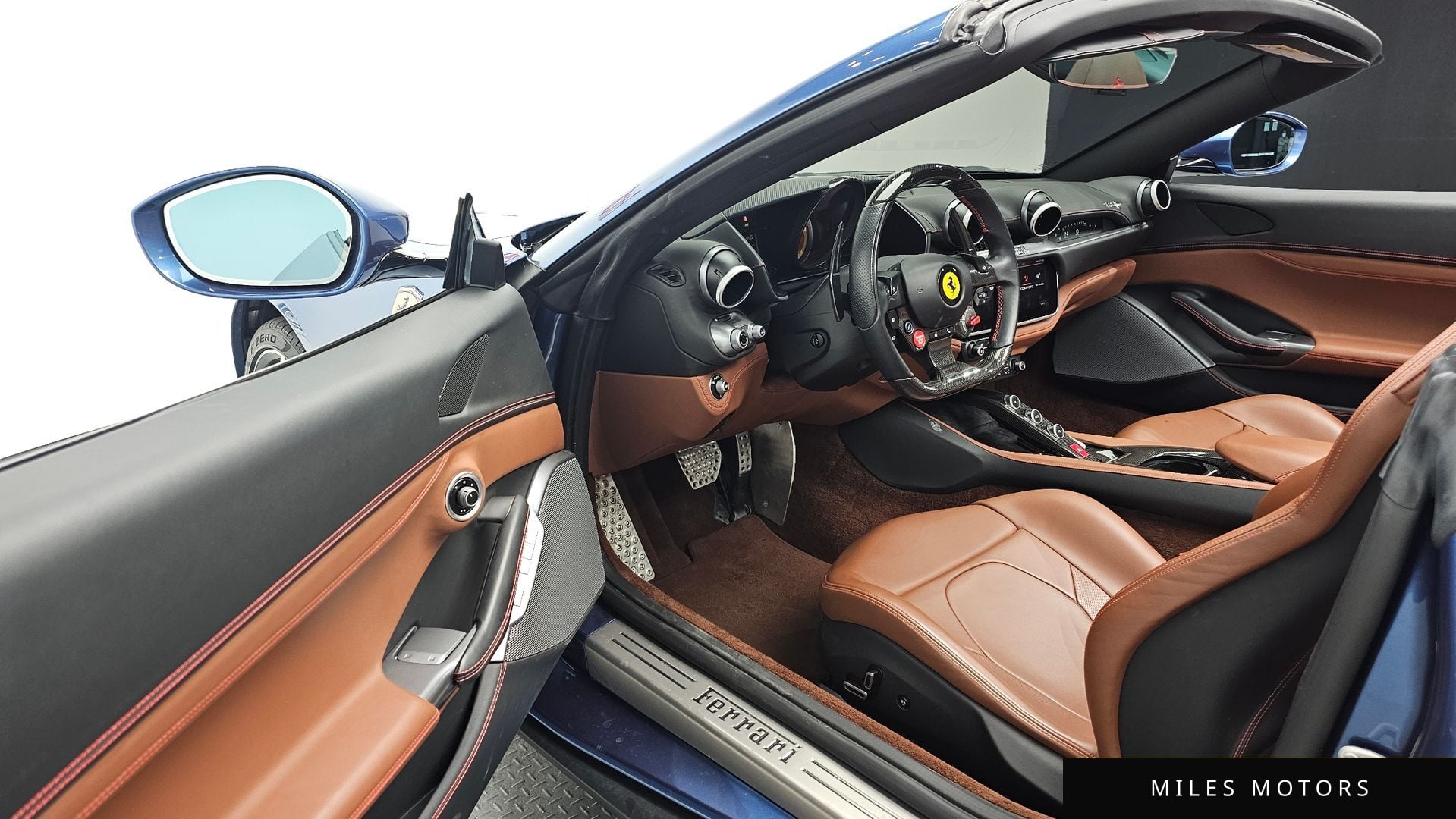 Ferrari 포르토피노 2019 — миниатюра 11