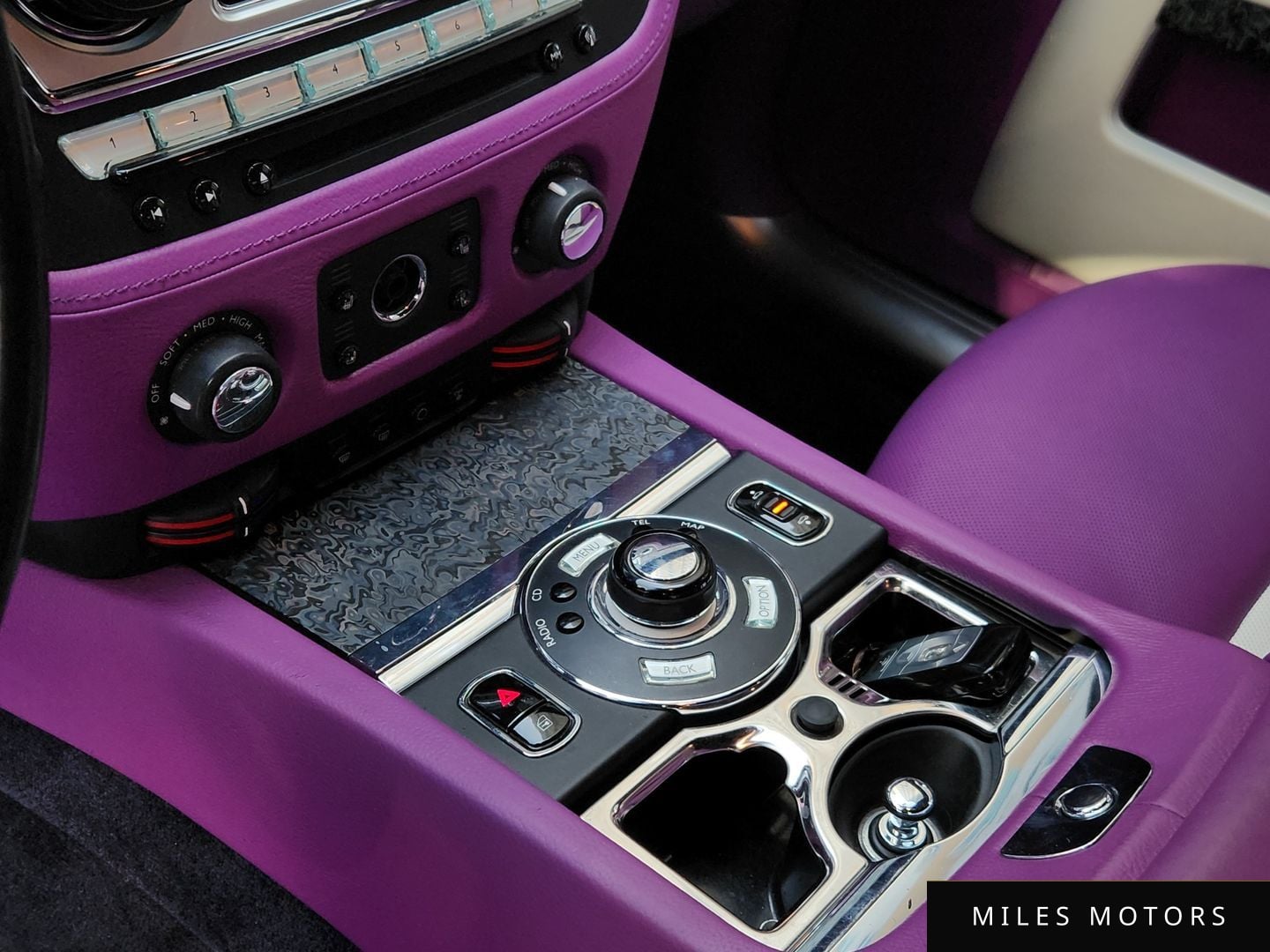 Rolls-Royce 고스트 2013 — миниатюра 12