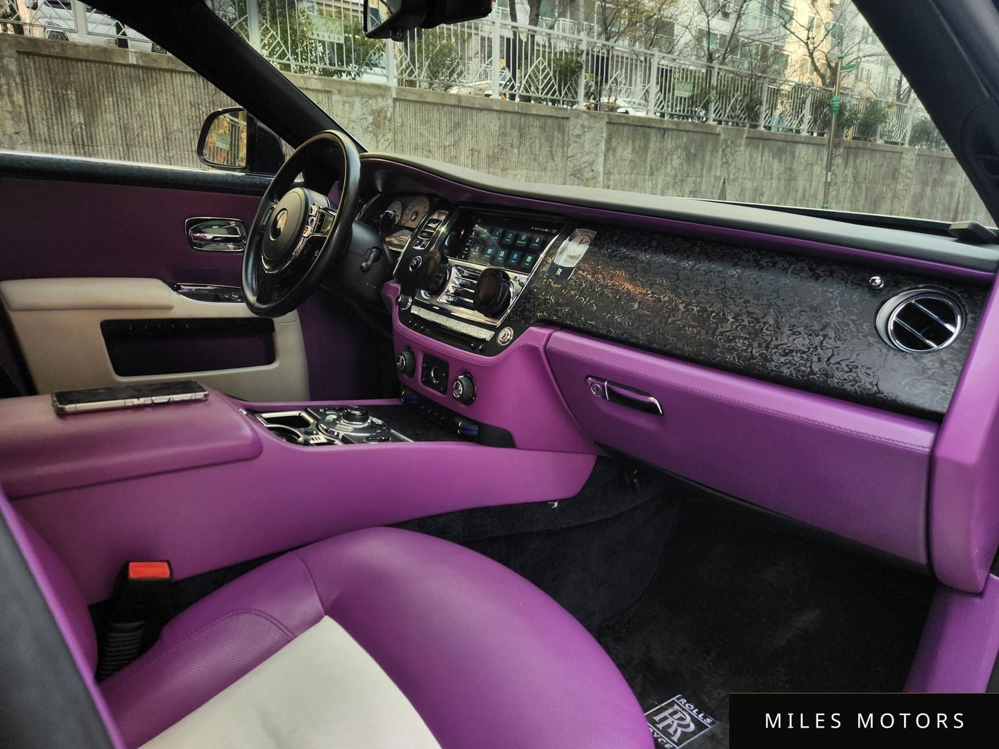Rolls-Royce 고스트 2013 — миниатюра 20