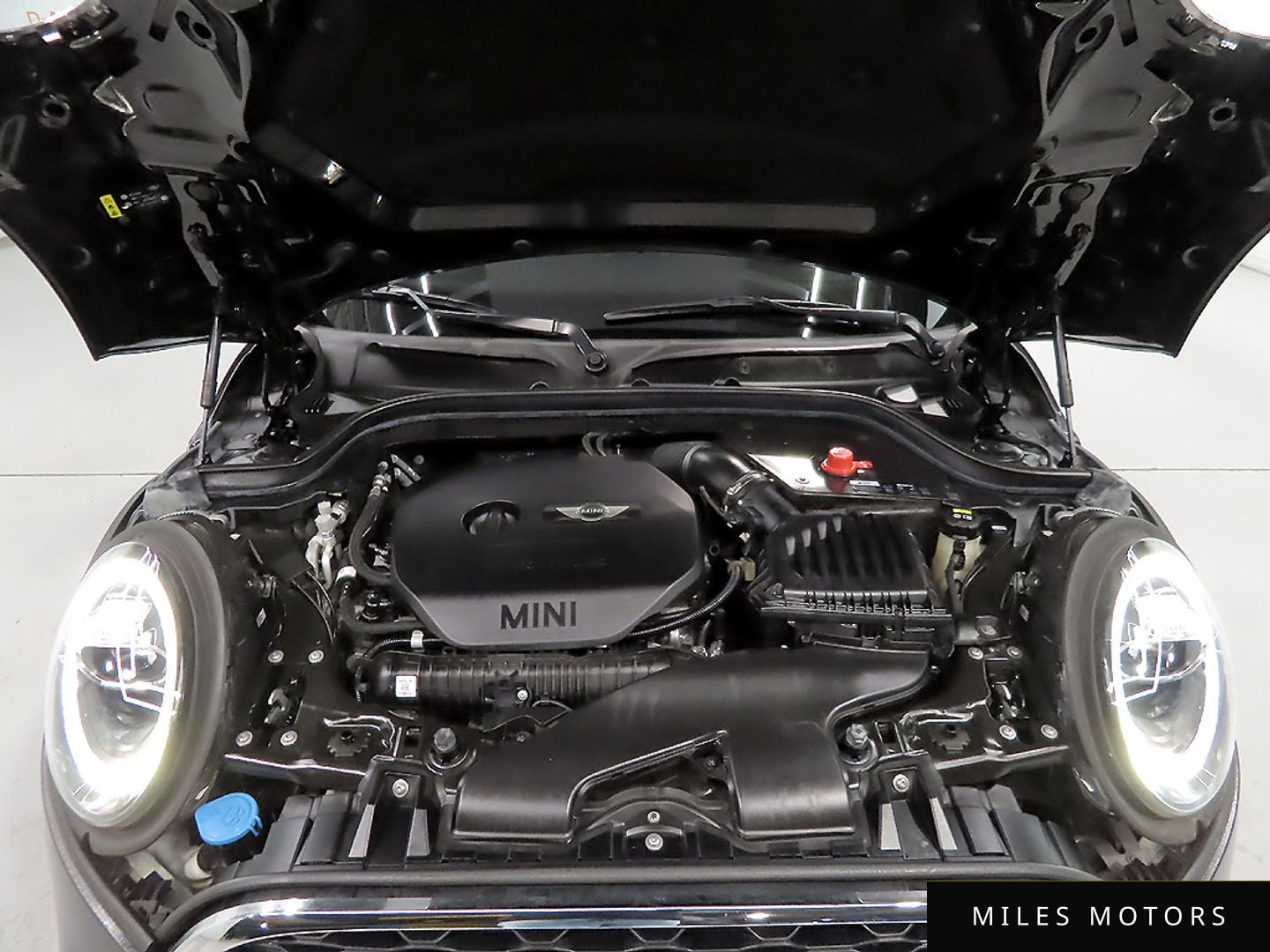 MINI Cooper S 2019 — миниатюра 6