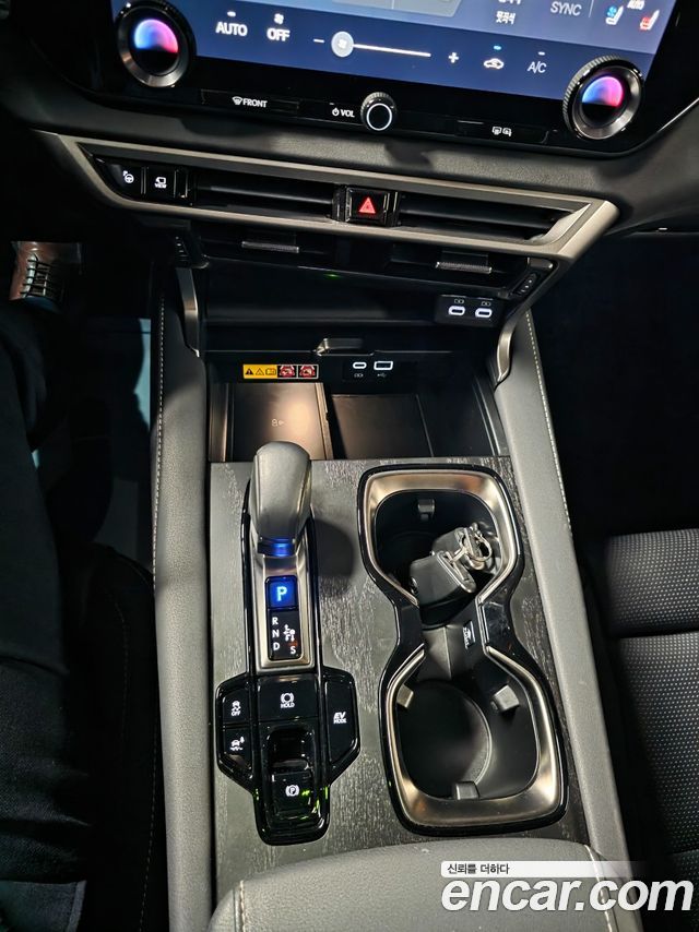 Лексус RX350h 2023 — миниатюра 9
