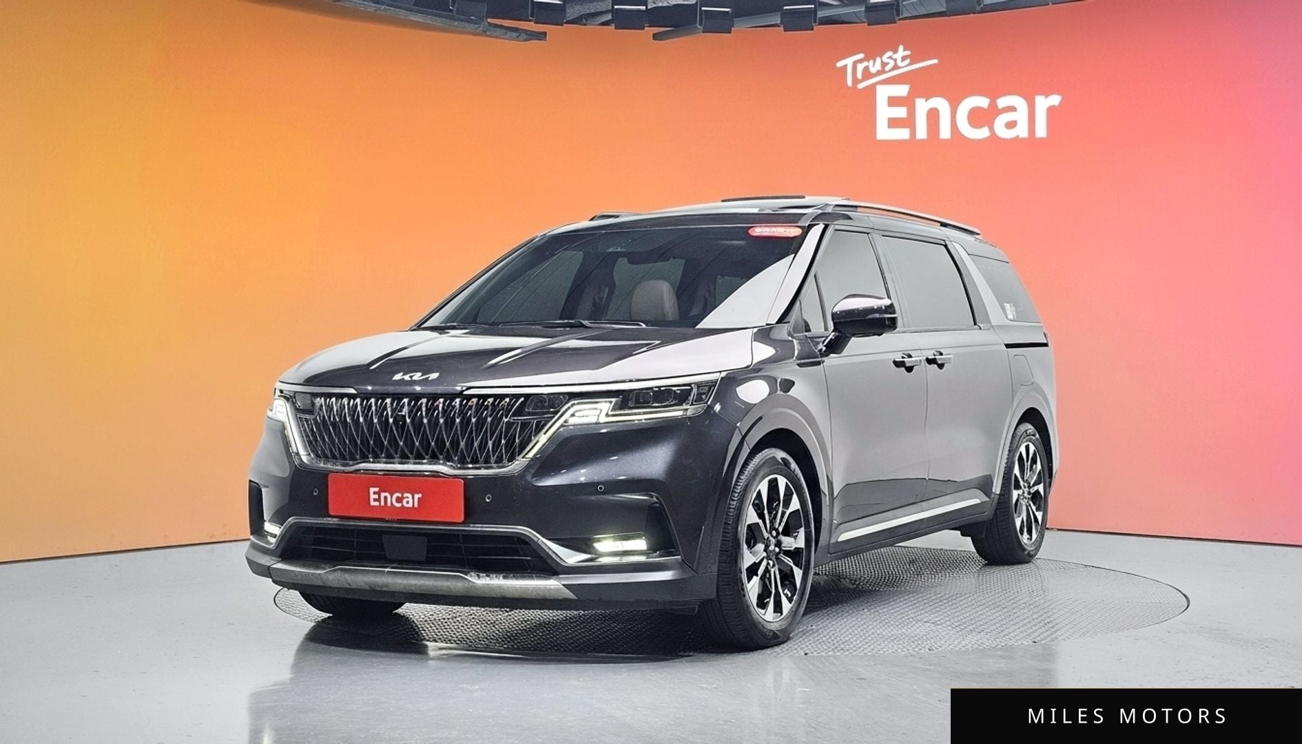 Kia Carnival 2023 — миниатюра 10