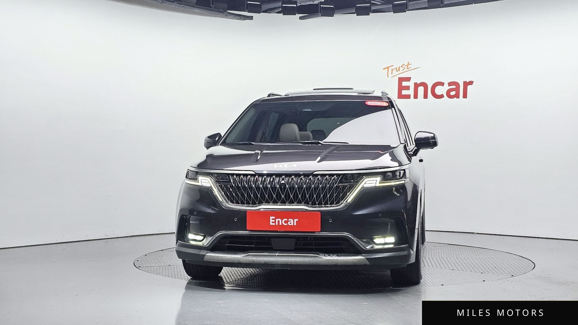 Kia Carnival 2023 — миниатюра 2