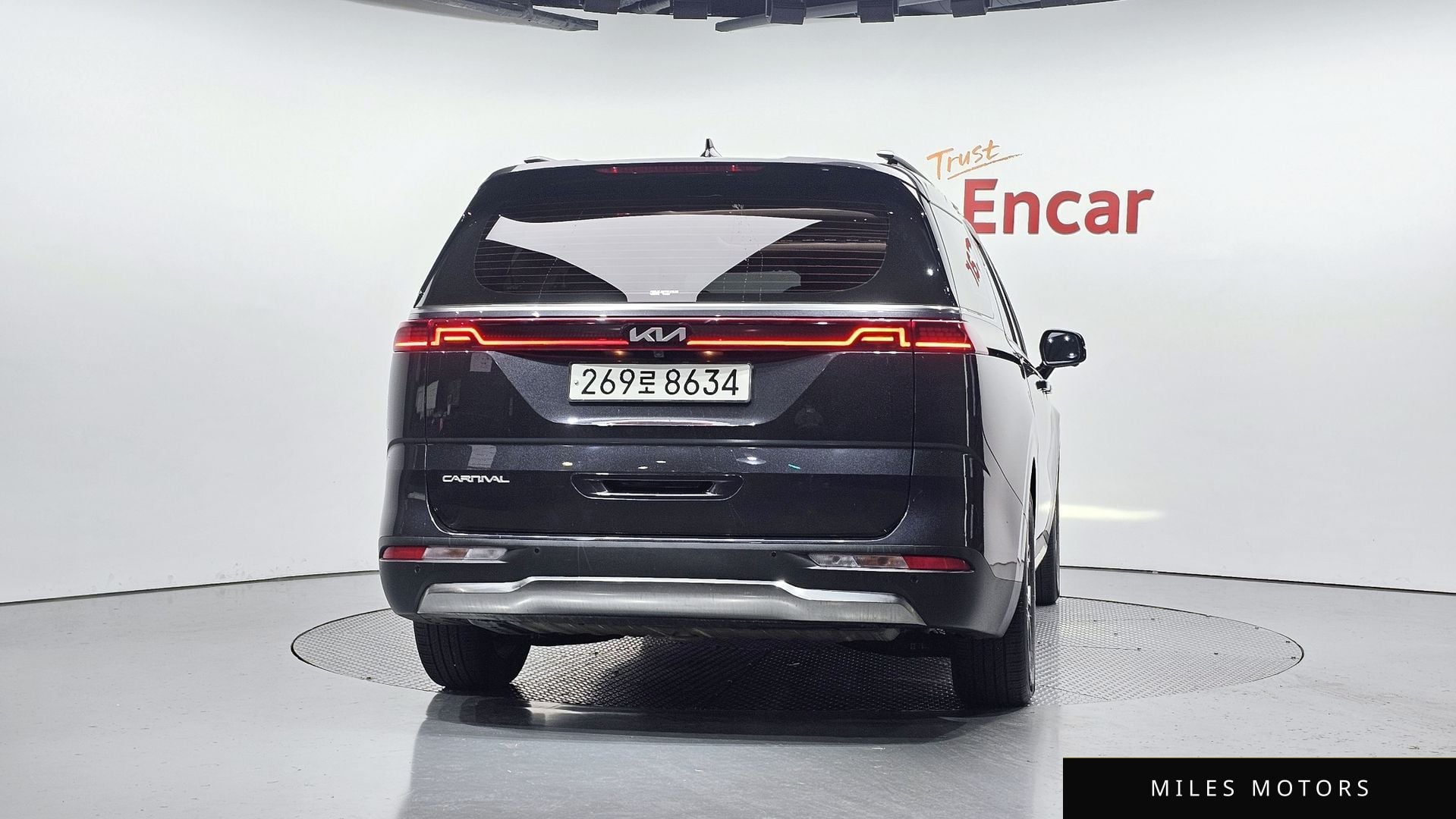Kia Carnival 2023 — миниатюра 3